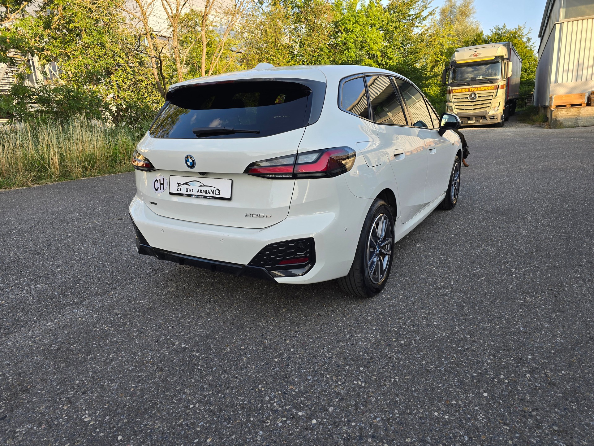 BMW 225e xDrive Active Tourer M Sport-image-5