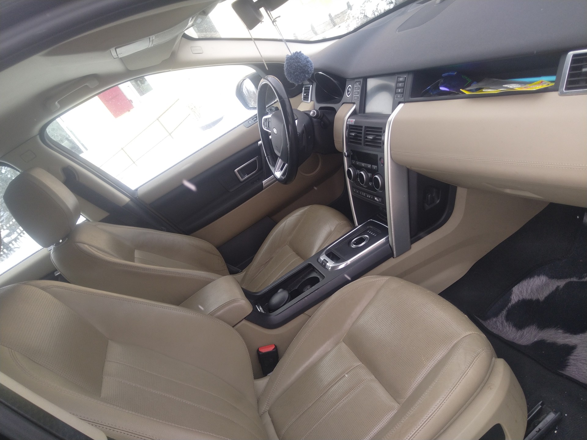 LAND ROVER 2.0 TD4 180 SE-image-1