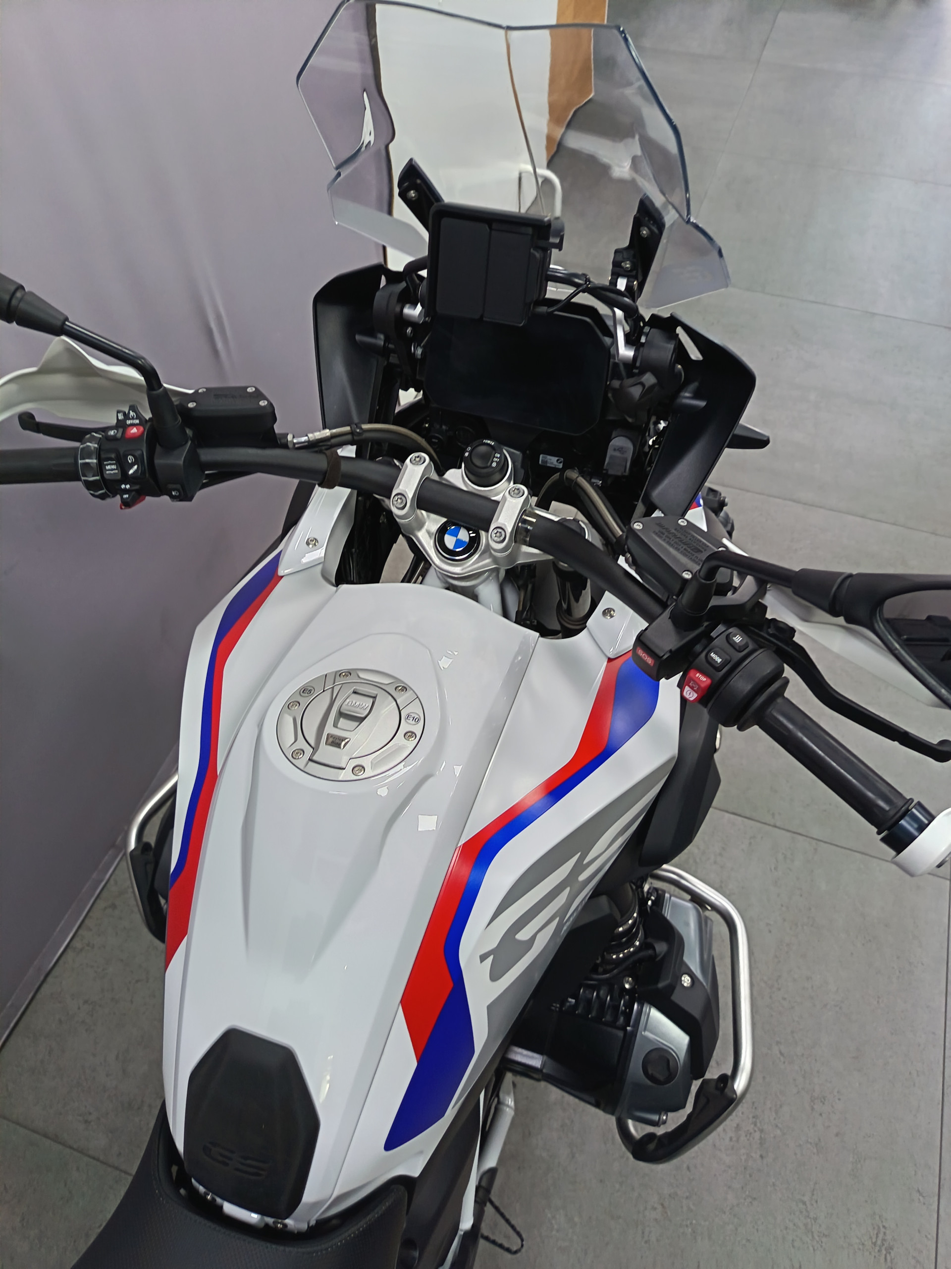 BMW R 1250 GS-image-4