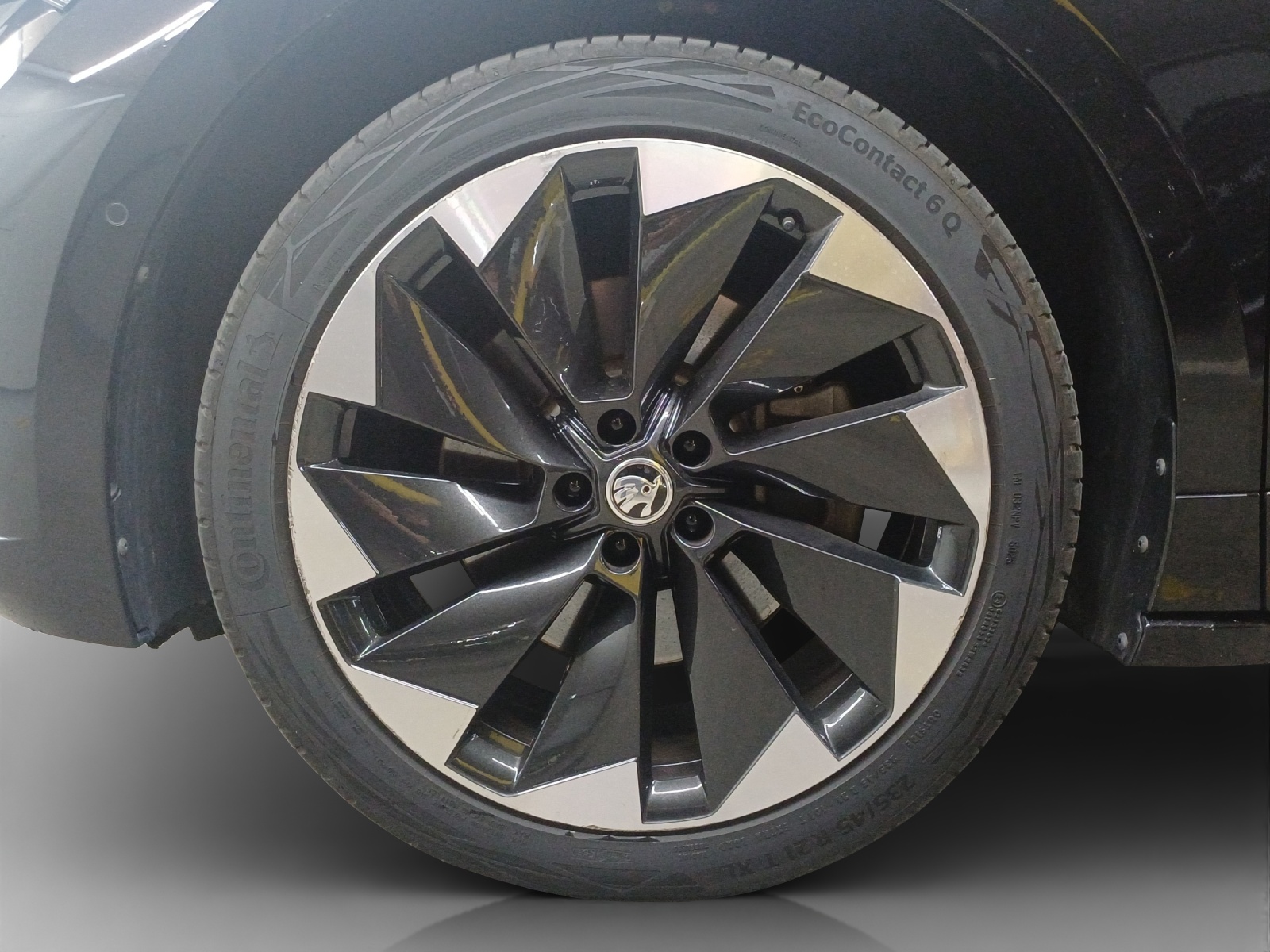 SKODA Enyaq iV 80x SportLine-image-16