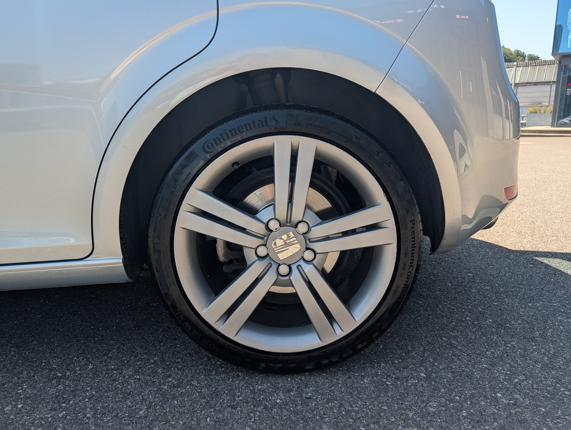 SEAT 2.0 TFSI FR-image-5