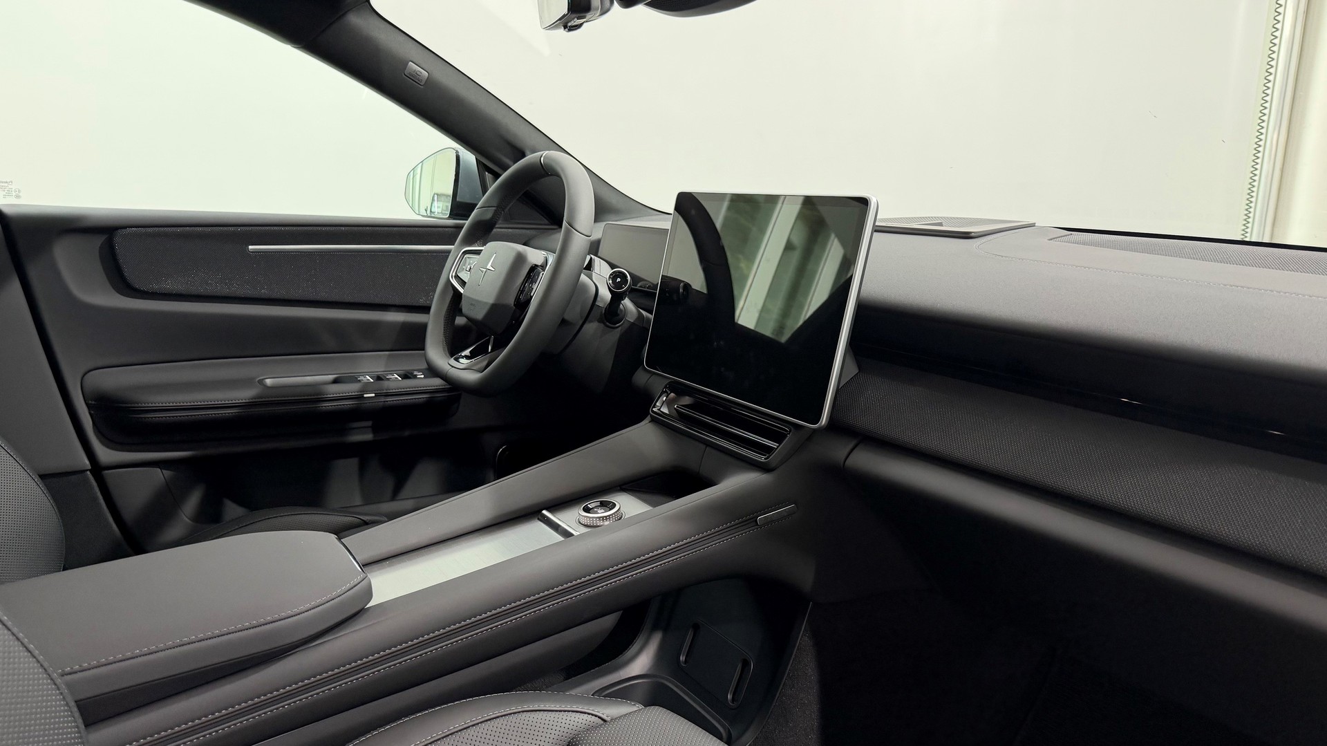 POLESTAR 4 Long Range Dual Motor Prime-image-3