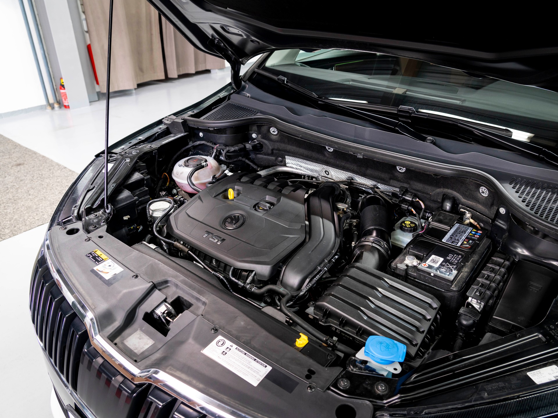 SKODA Karoq 1.5 TSI ACT Scout 4x4 DSG-image-27