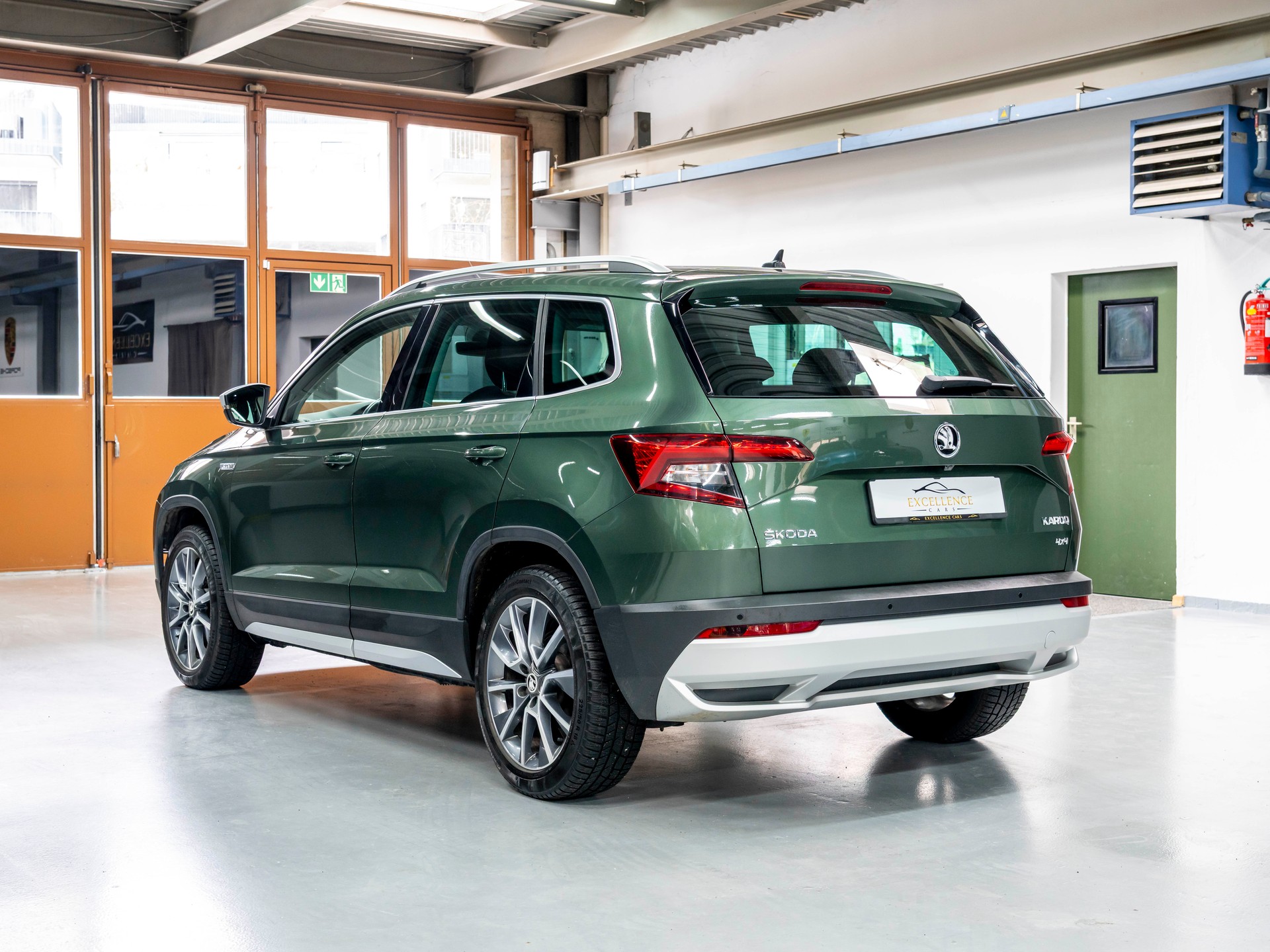 SKODA Karoq 1.5 TSI ACT Scout 4x4 DSG-image-7
