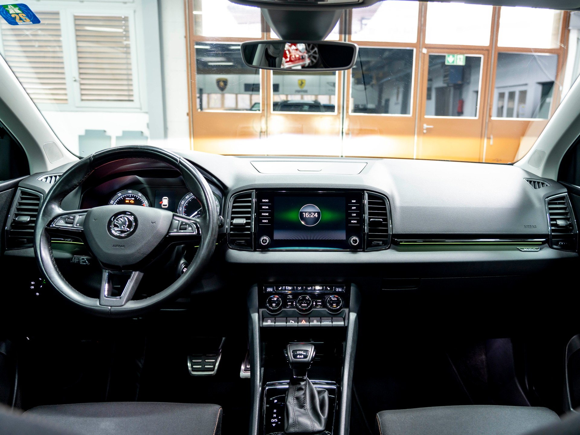 SKODA Karoq 1.5 TSI ACT Scout 4x4 DSG-image-22
