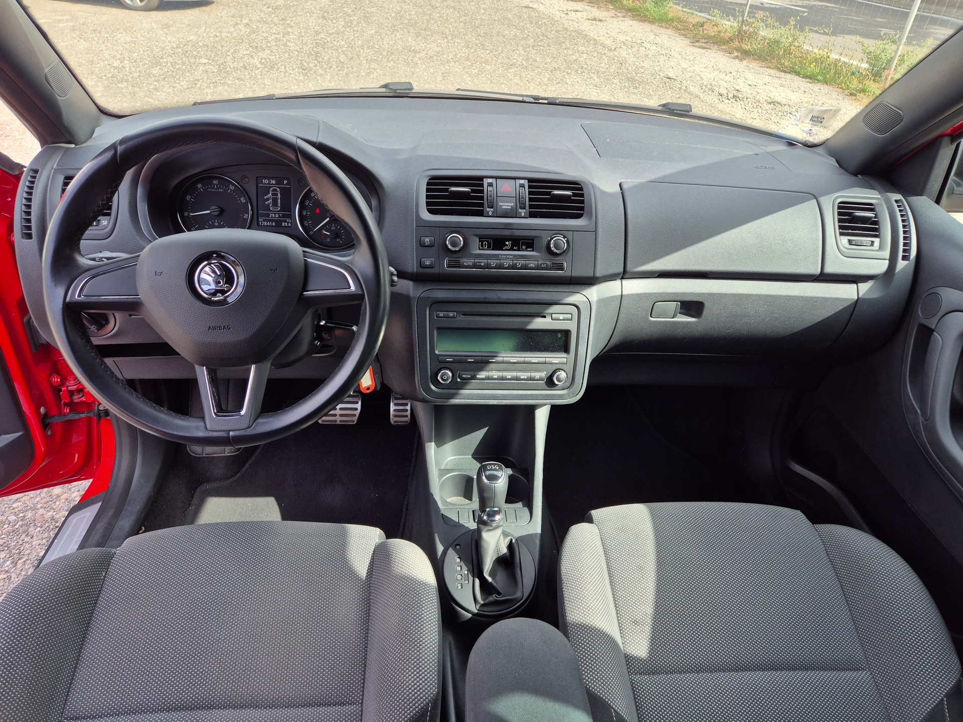 SKODA Fabia 1.2 TSI Monte Carlo DSG-image-9