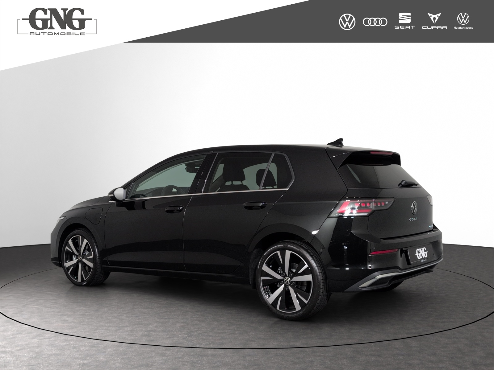VW Golf 1.5 TSI PHEV Style-image-1