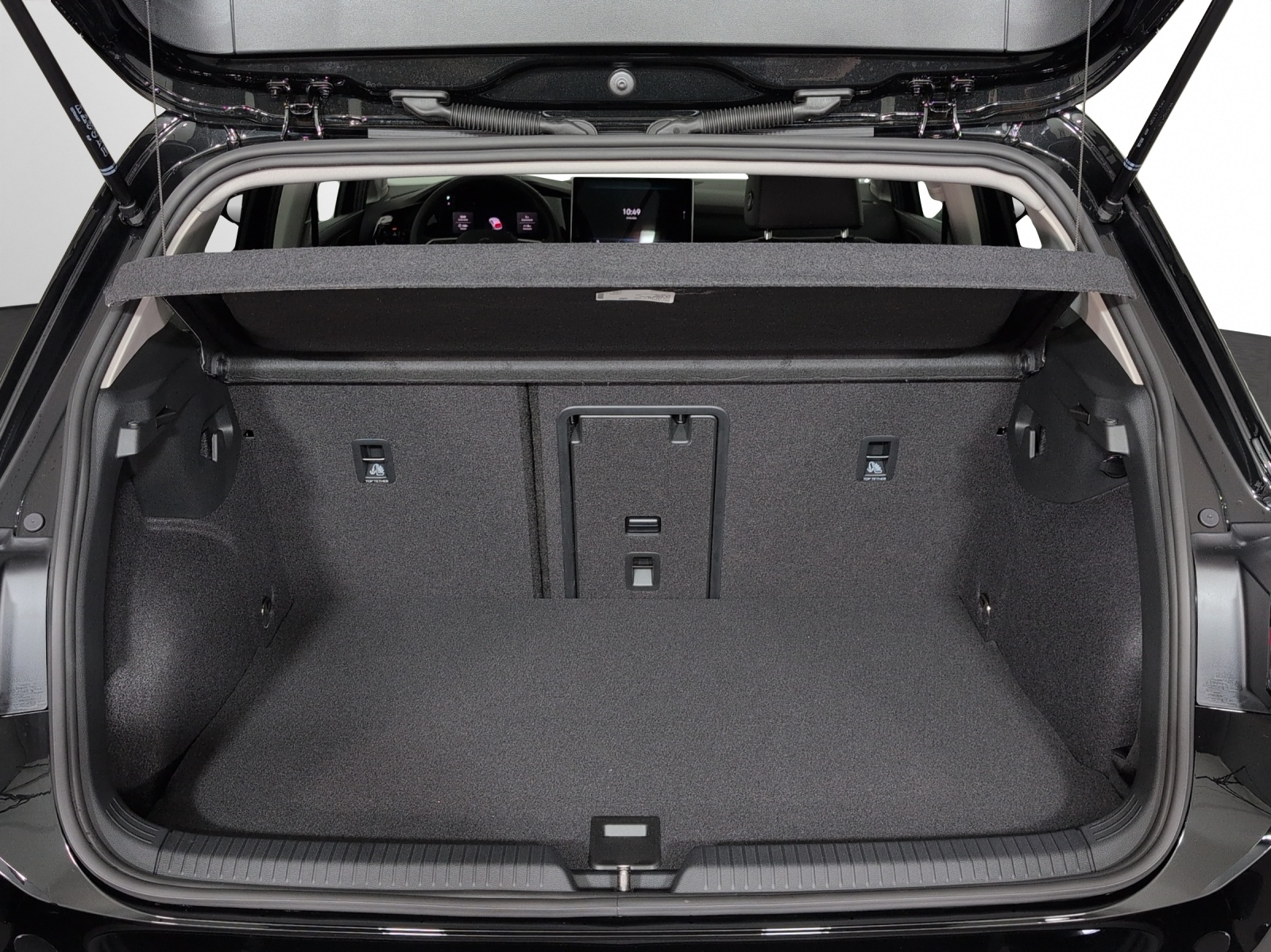 VW Golf 1.5 TSI PHEV Style-image-14