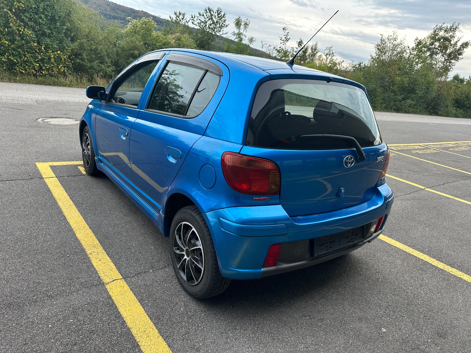 TOYOTA Yaris 1.5 TS-image-3