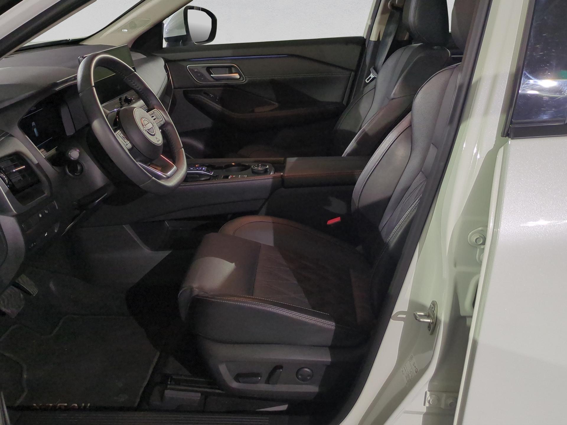 NISSAN X-Trail 1.5 VC-T e-Power 4WD 7 Sitze Tekna+-image-8