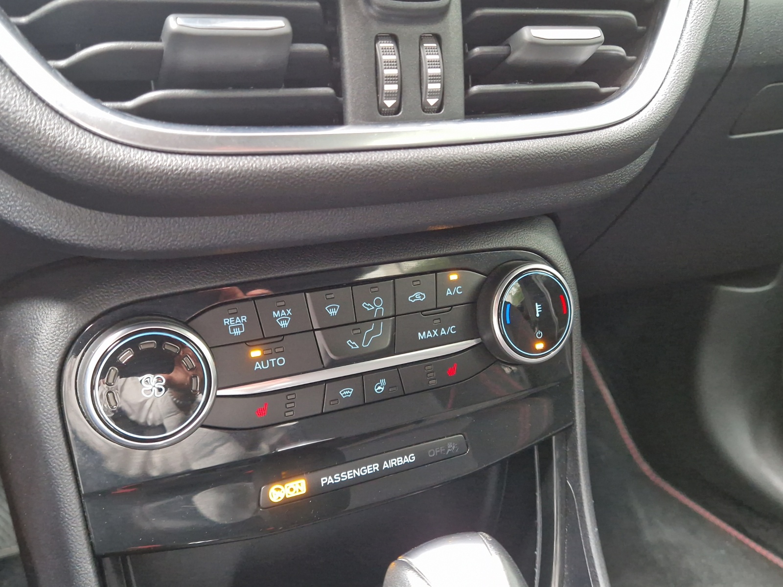 FORD Puma 1.0 EcoB Hybrid 125 ST-Line Design-image-11