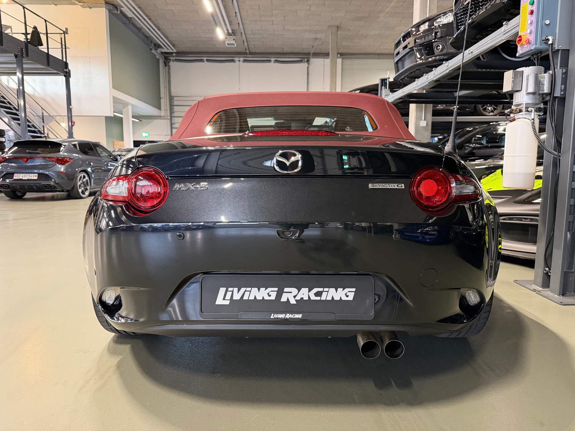 MAZDA MX-5 SKYACTIV-G 184 Revolution-image-4