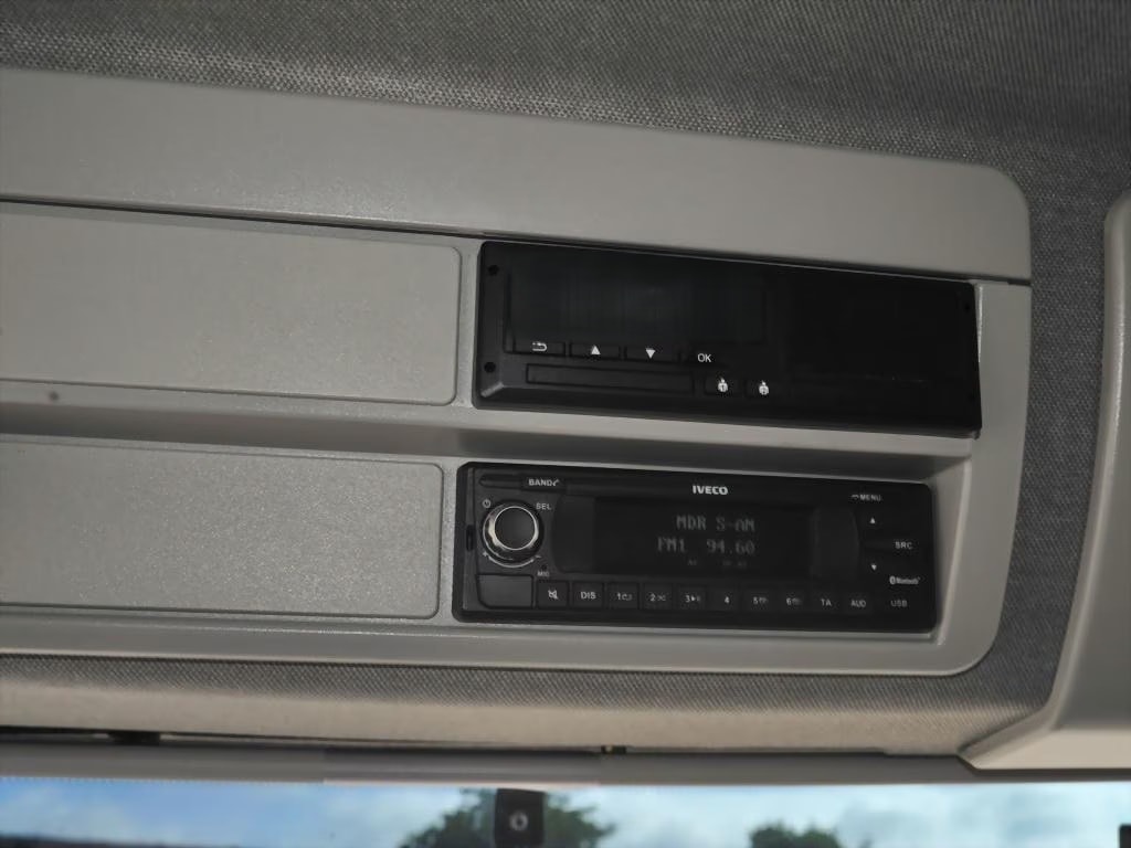 IVECO ML 75 E 19 P Pritsche-image-8