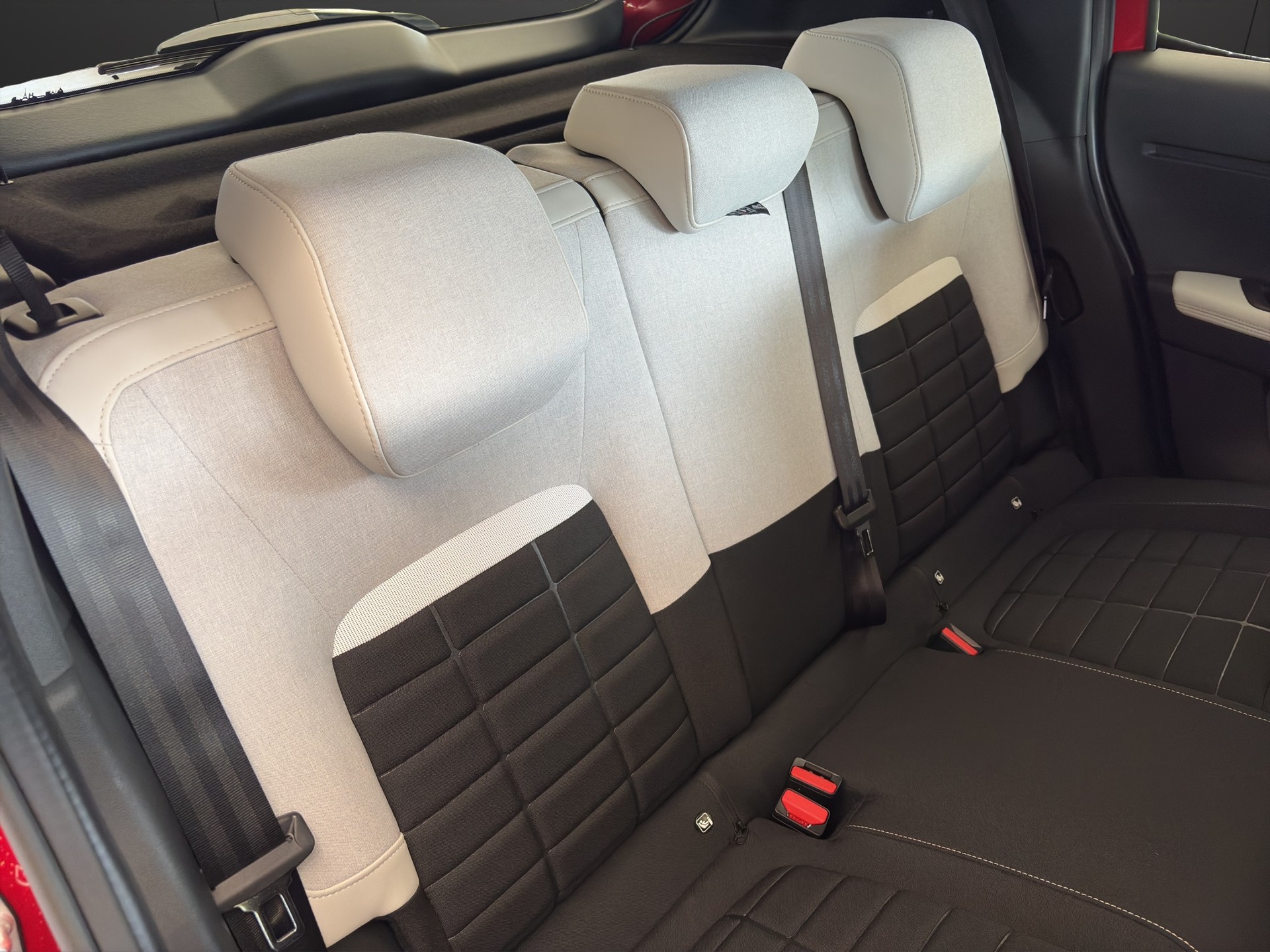 CITROEN e-C3 long range Max-image-13