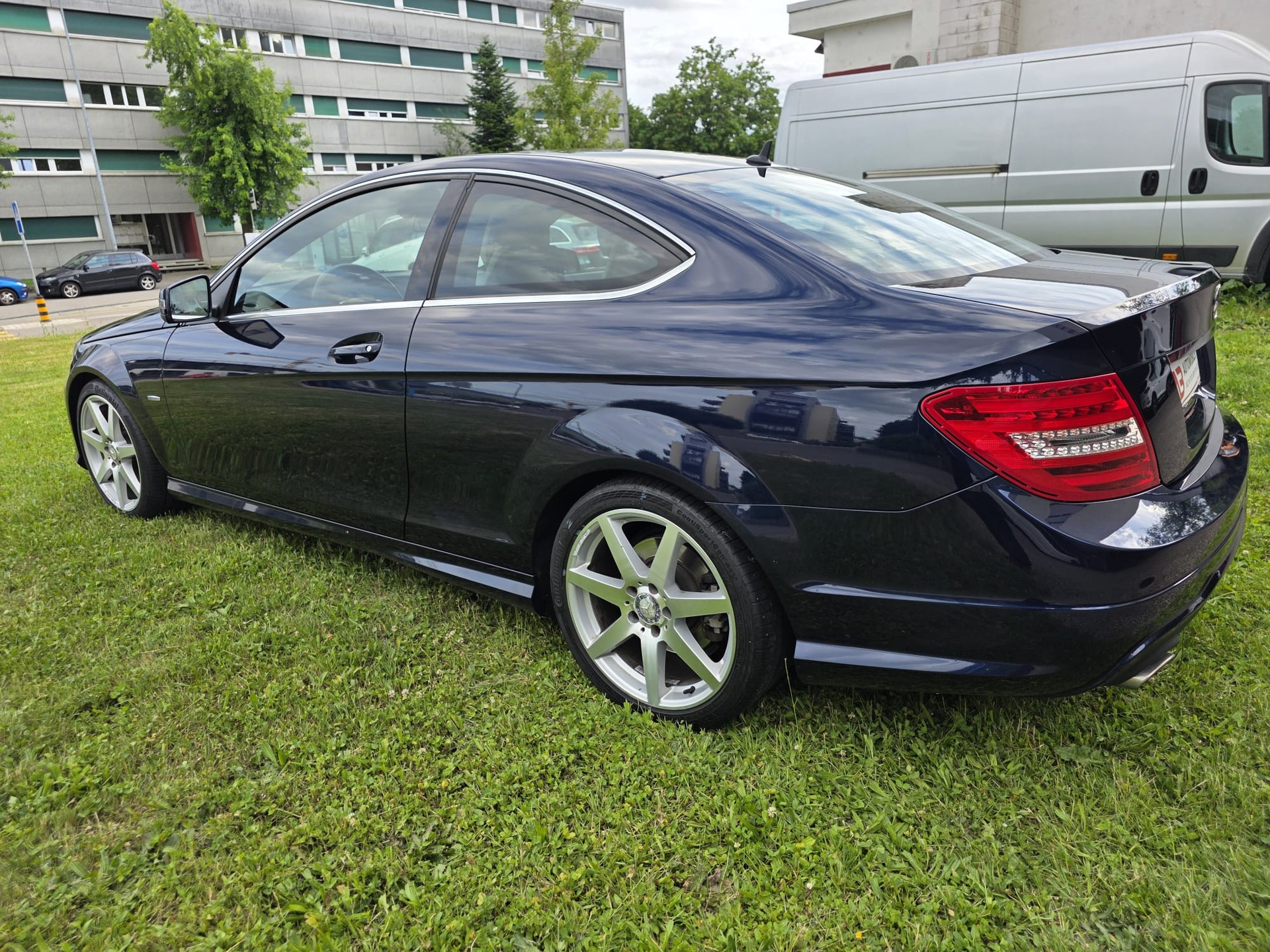 MERCEDES-BENZ C 350 Coupé 7G-Tronic-image-3