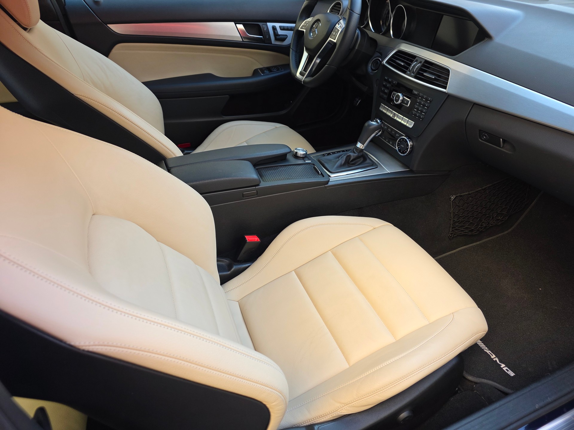MERCEDES-BENZ C 350 Coupé 7G-Tronic-image-11