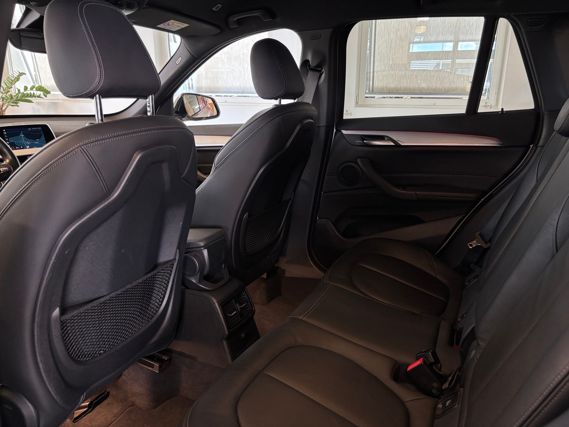 BMW X1 xDrive 25d M Sport Steptronic-image-11