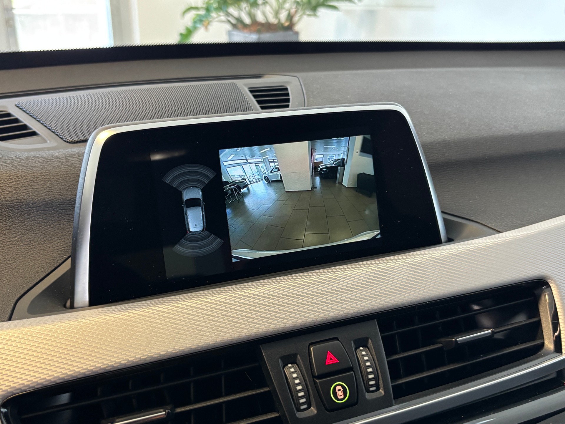 BMW X1 xDrive 25d M Sport Steptronic-image-14