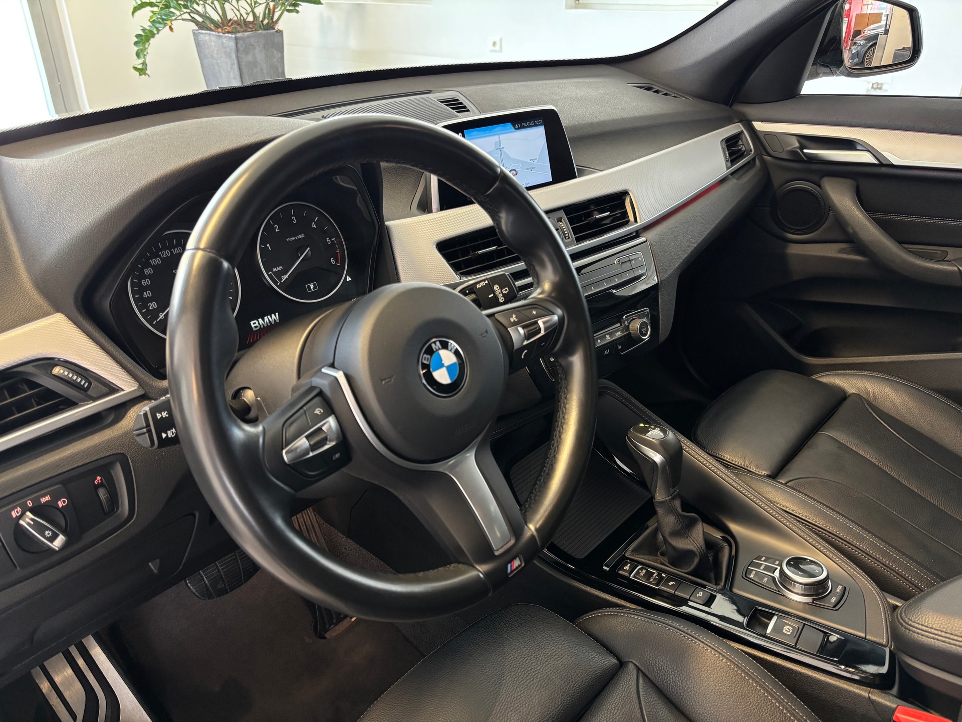BMW X1 xDrive 25d M Sport Steptronic-image-5