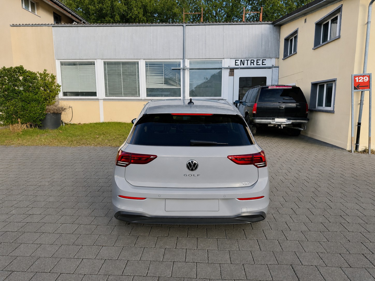 VW 1.5 eTSI Life DSG-image-3