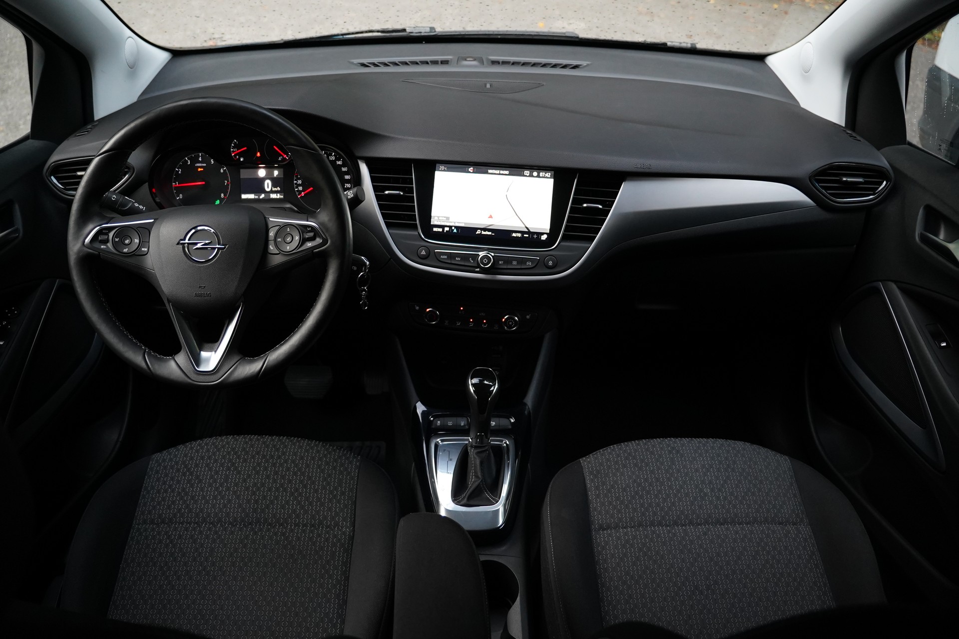 OPEL Crossland X 1.2i TP Enjoy Automatik-image-15