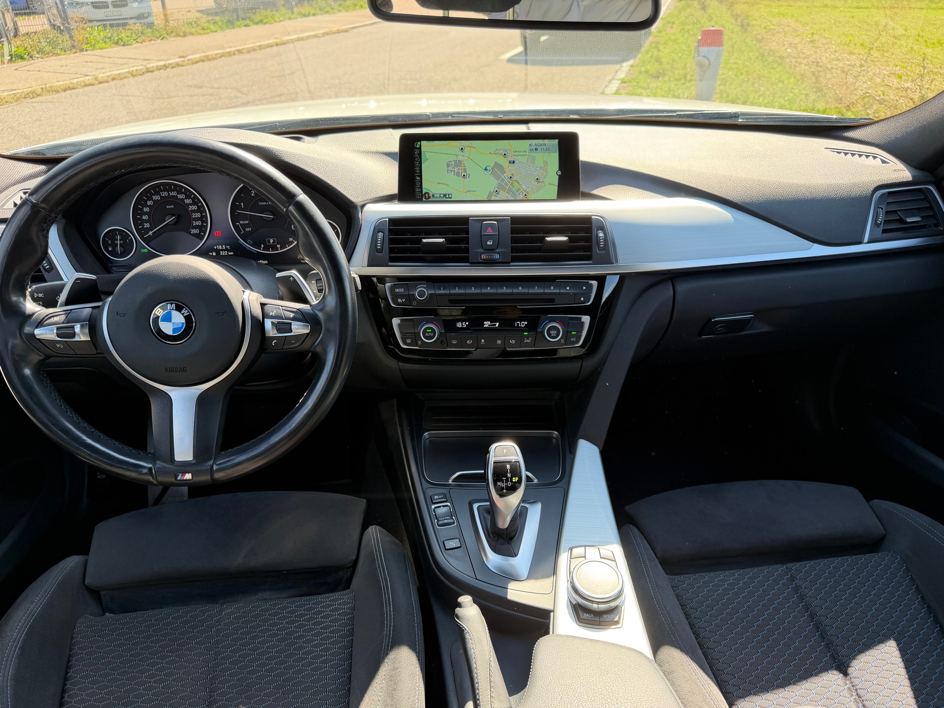 BMW 335d xDrive M Sport Steptronic-image-16