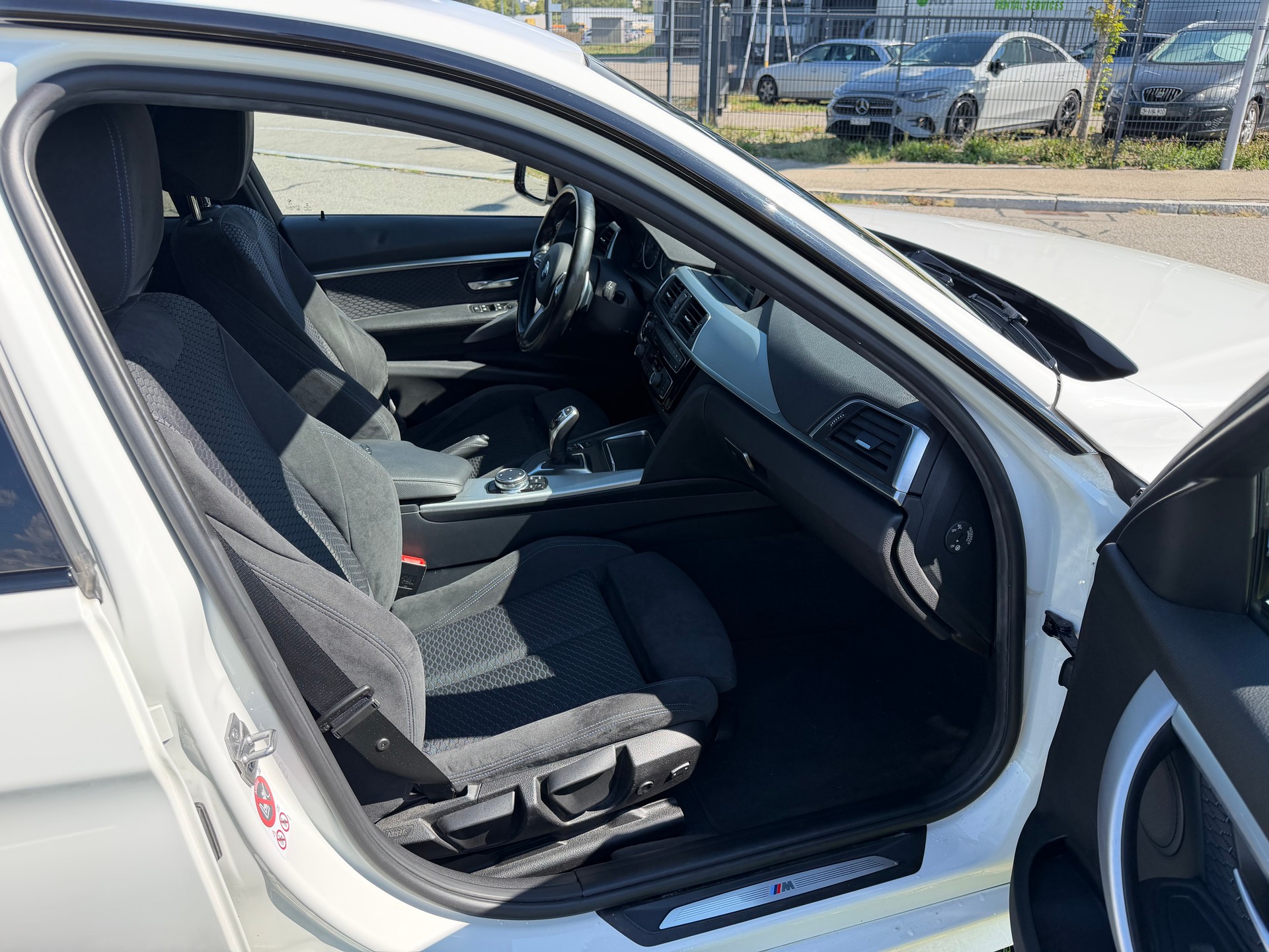 BMW 335d xDrive M Sport Steptronic-image-27