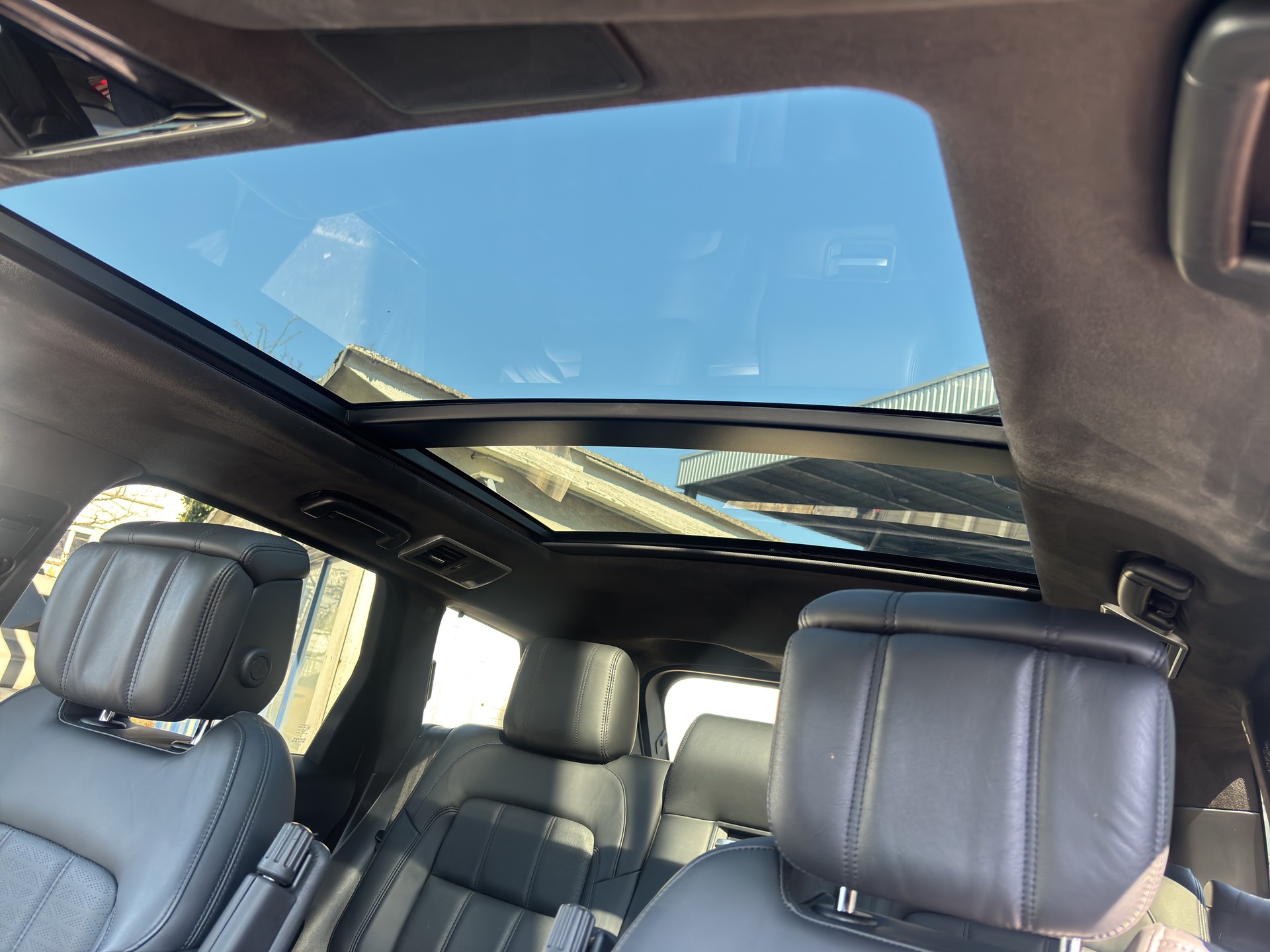 LAND ROVER Range Rover Sport 3.0 I6 HST-image-14