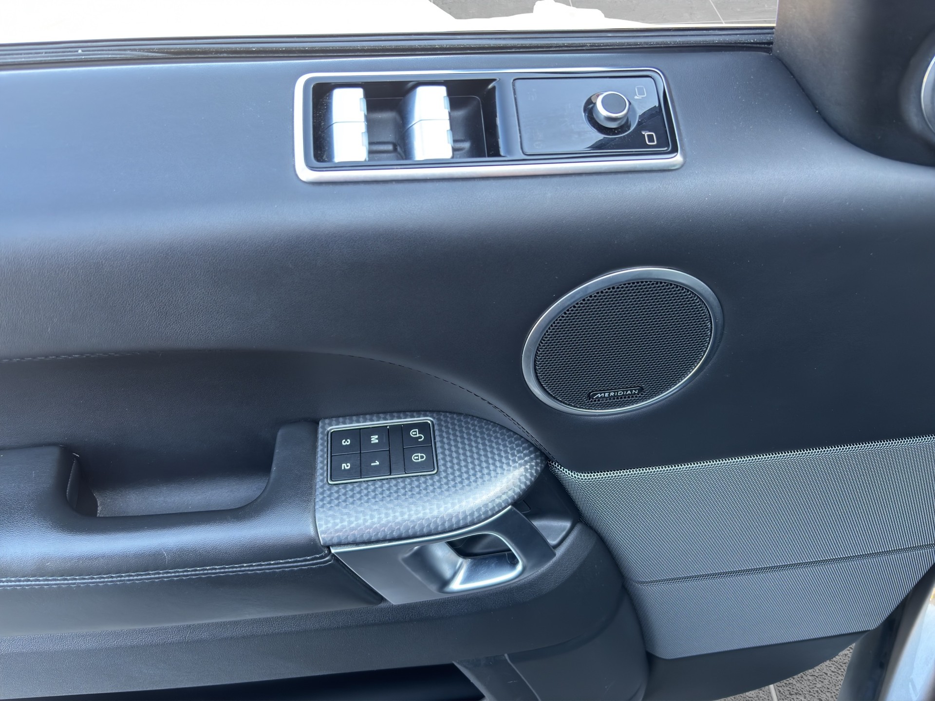 LAND ROVER Range Rover Sport 3.0 I6 HST-image-13