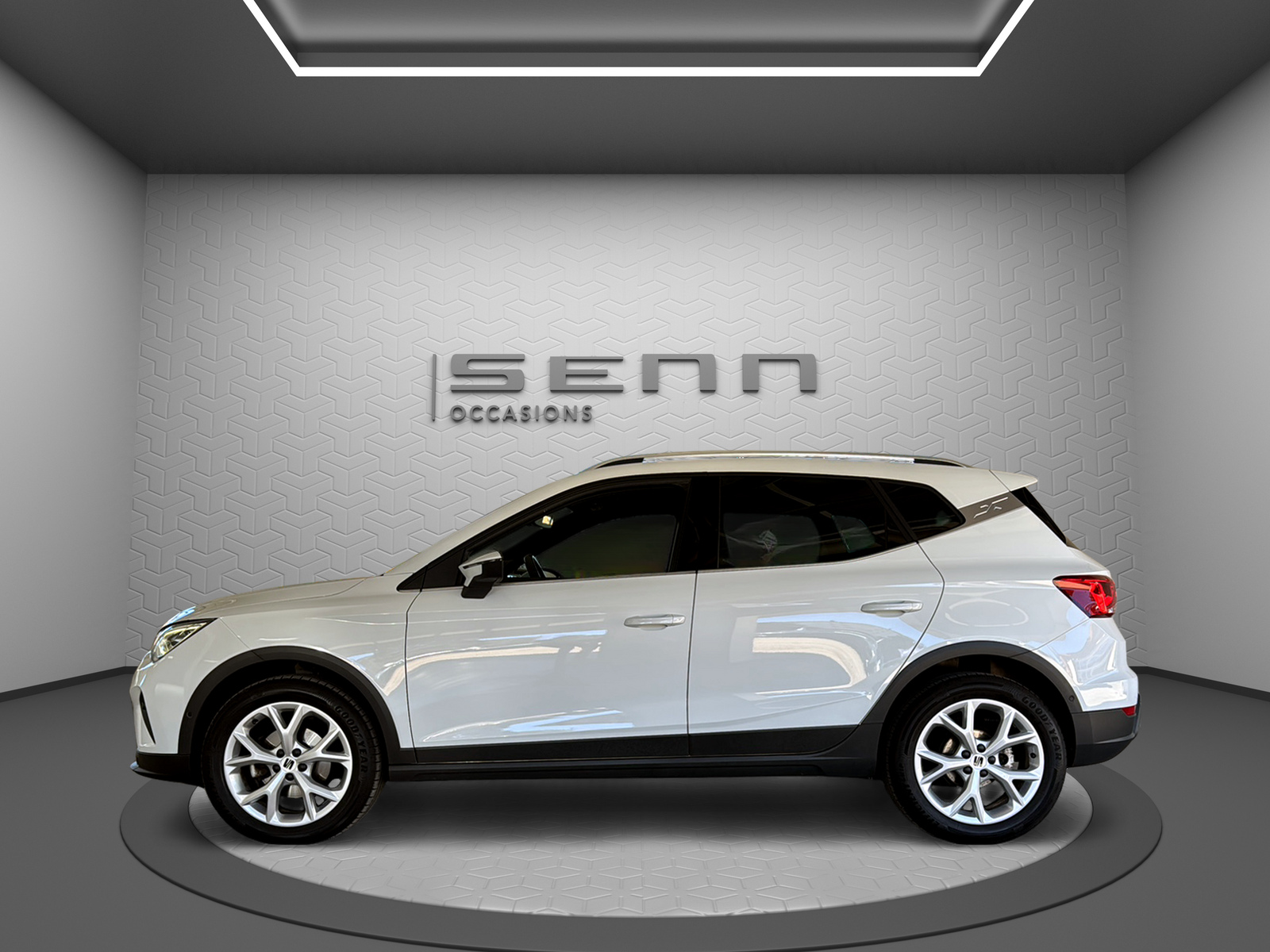 SEAT Arona 1.0 TSI Eco Hola FR DSG-showroom-element-2