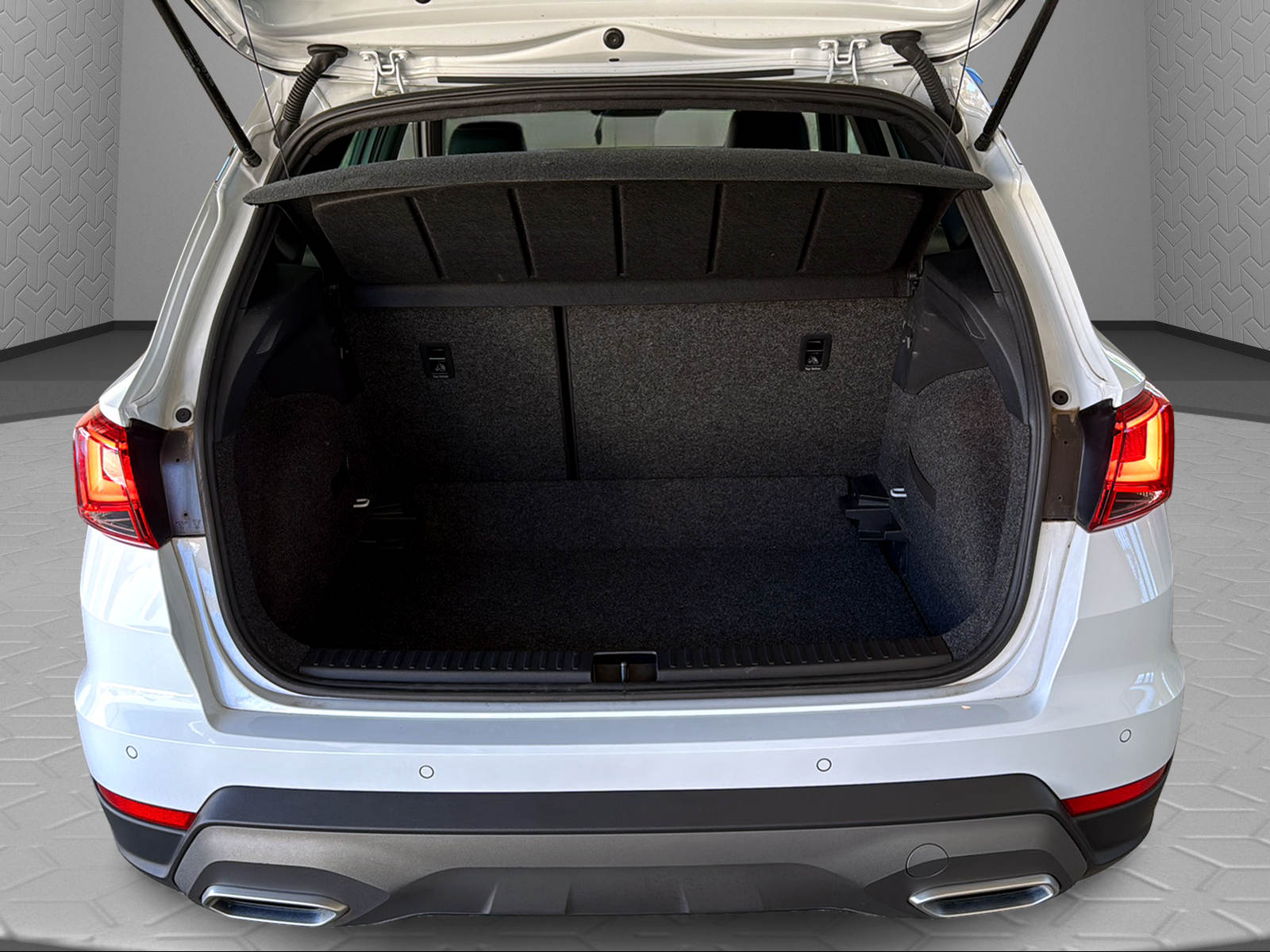 SEAT Arona 1.0 TSI Eco Hola FR DSG-image-9