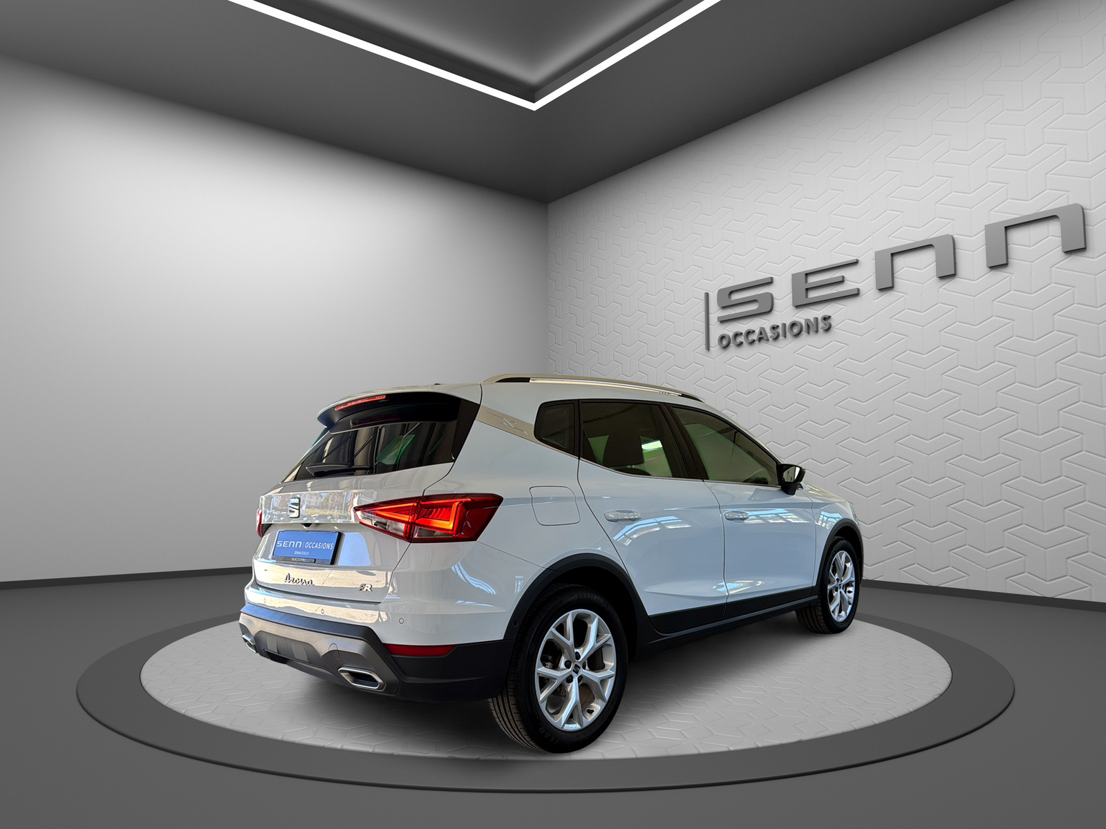 SEAT Arona 1.0 TSI Eco Hola FR DSG-image-5