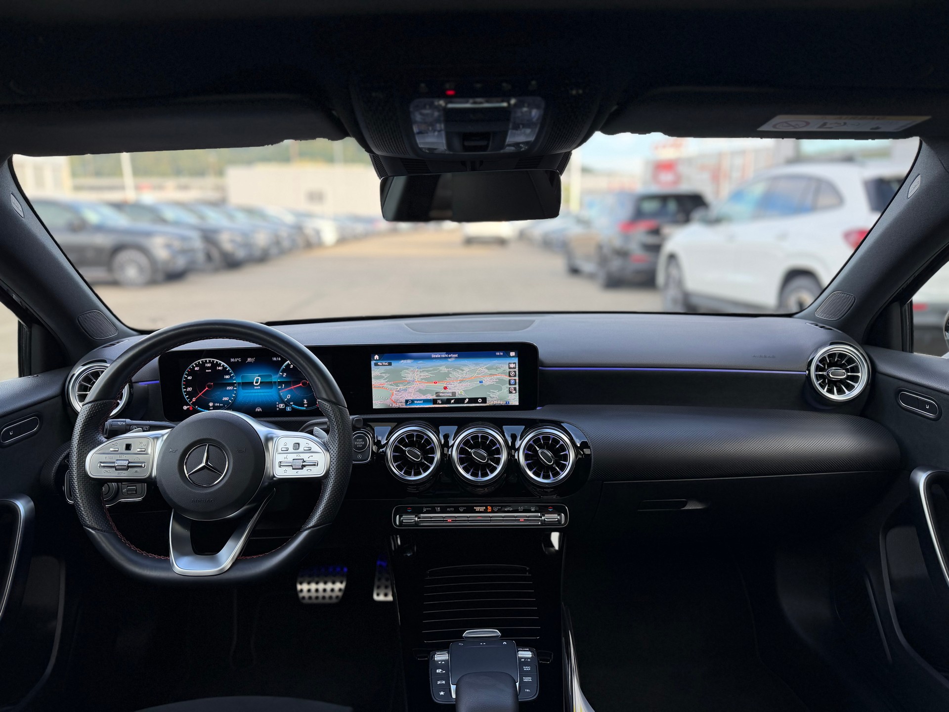 MERCEDES-BENZ A 250 4Matic AMG Line 4Matic 7G-DCT-image-4