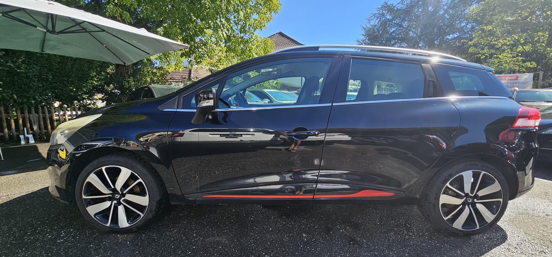 RENAULT Clio Grandtour 0.9 12V Iconic-image-3