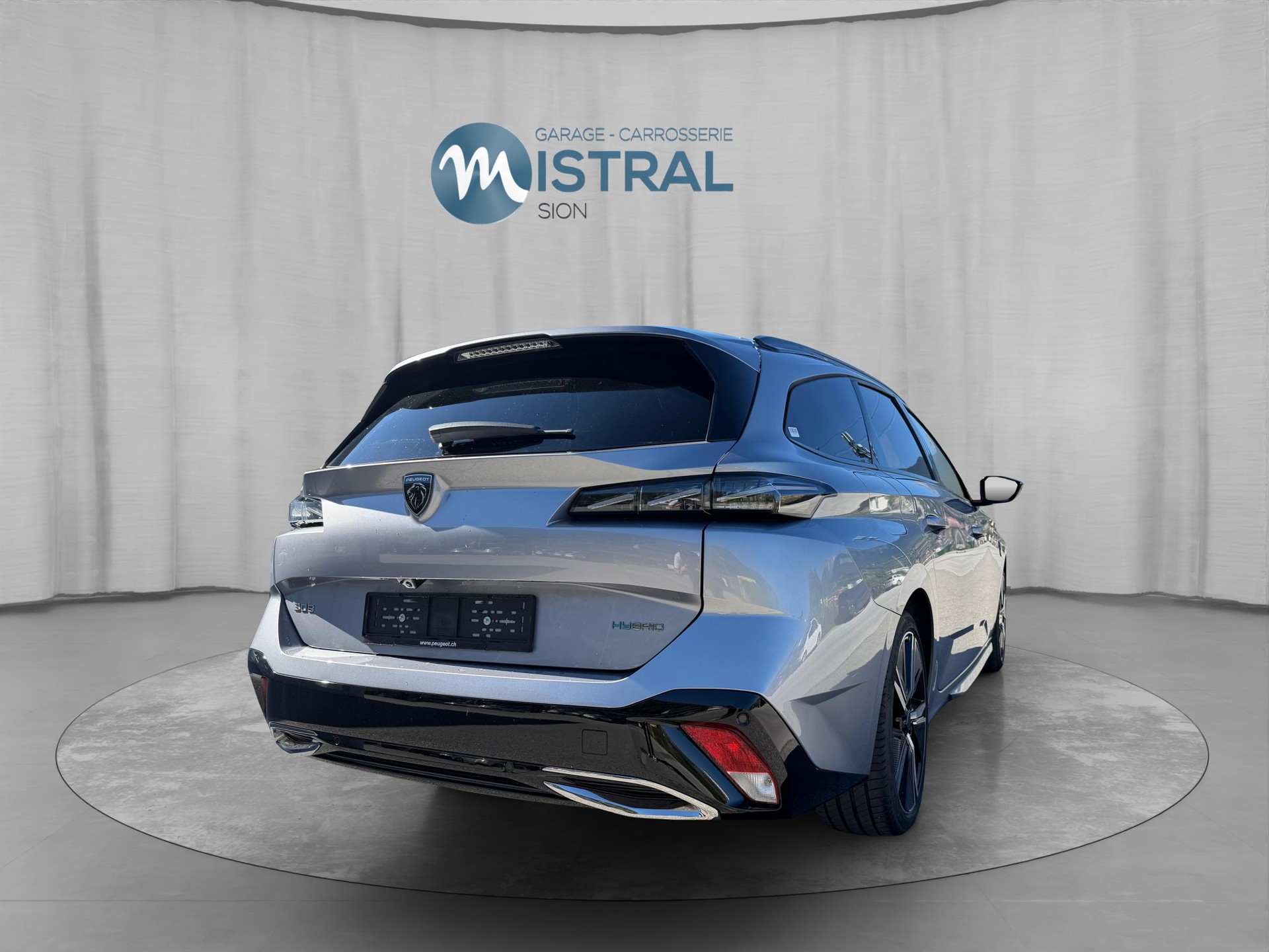 PEUGEOT 308 SW 1.6 PHEV 180 GT-image-4