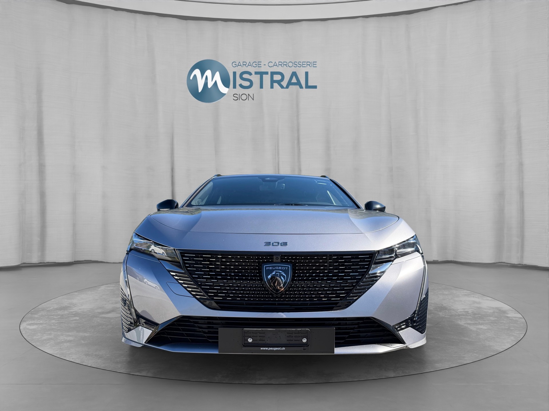 PEUGEOT 308 SW 1.6 PHEV 180 GT-image-7