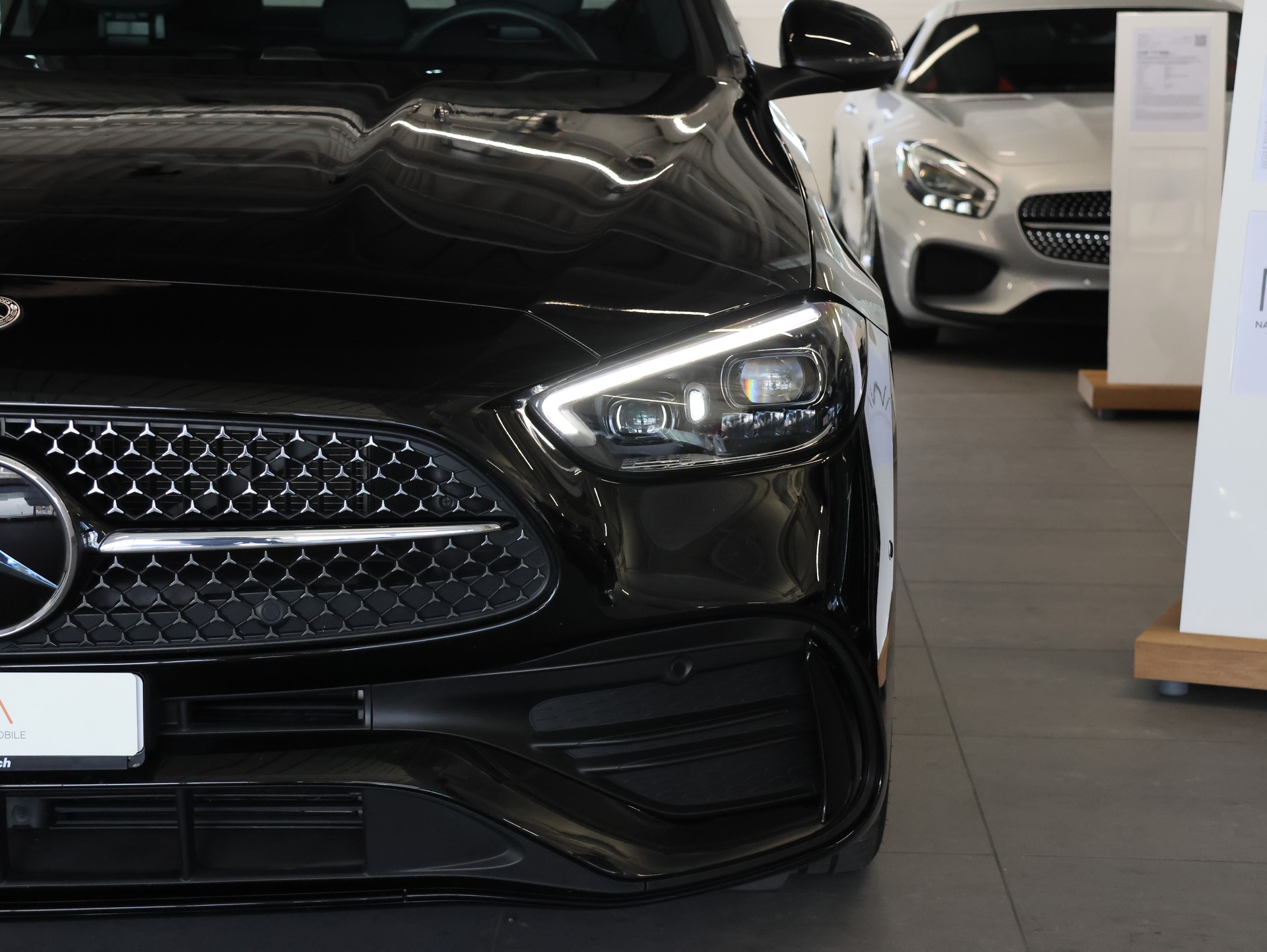 MERCEDES-BENZ C 300 4 Matic *AMG-LINE INTER-EXTERIEUR*-image-3