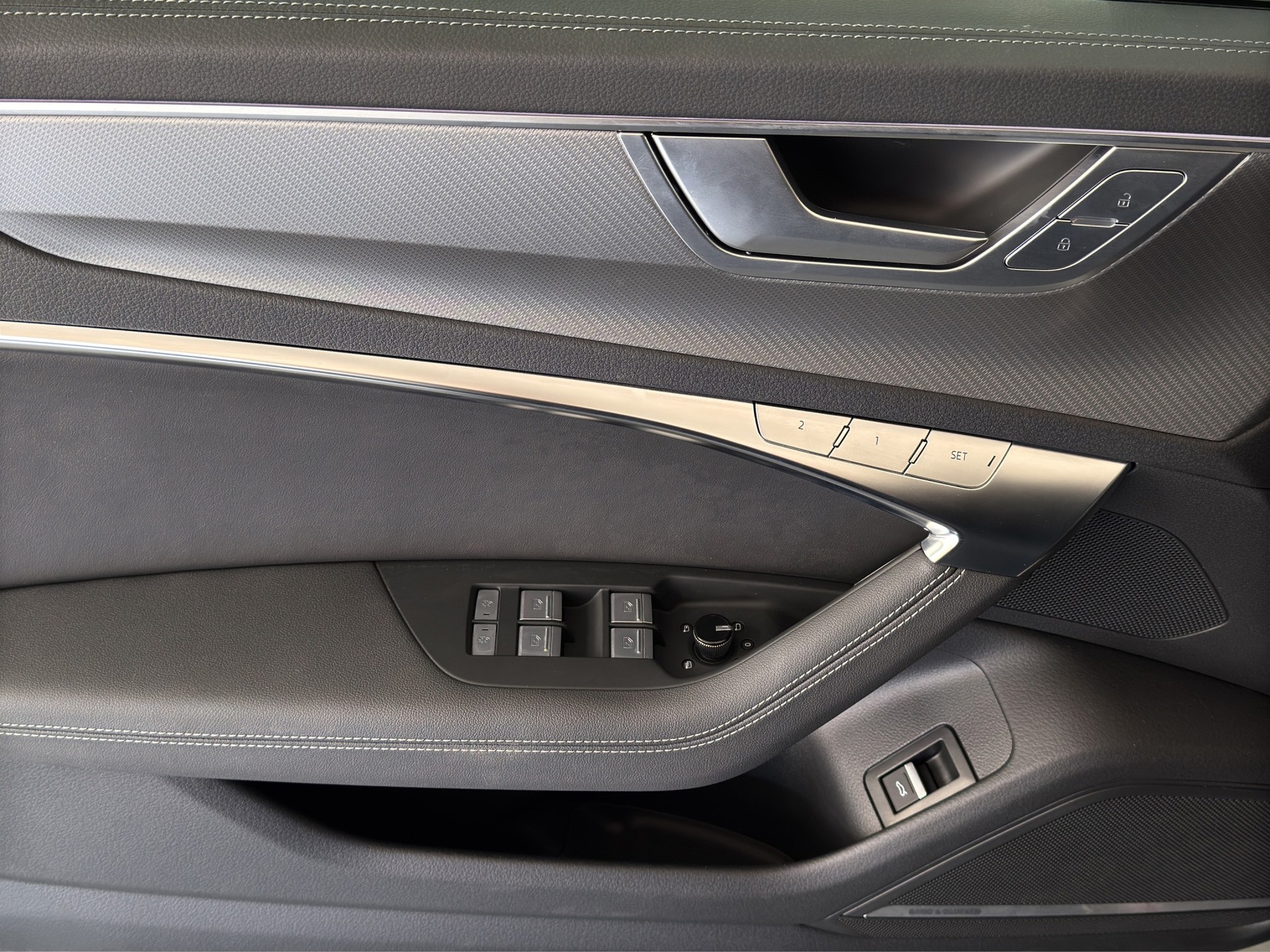 AUDI S6 Limousine 3.0 TDI quattro "Luftfederung-B&O-360°-Nachtsicht"-image-8