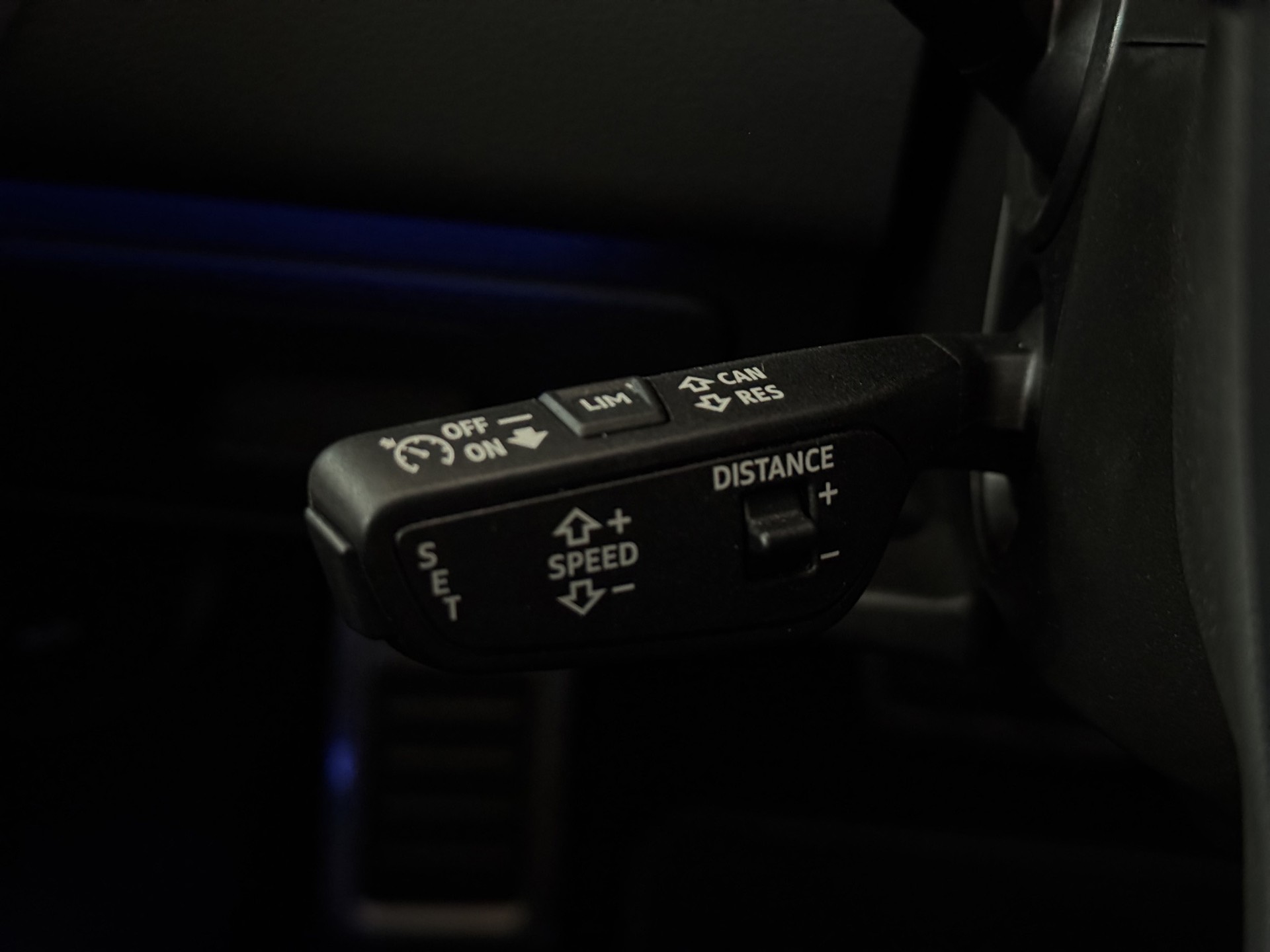 AUDI S6 Limousine 3.0 TDI quattro "Luftfederung-B&O-360°-Nachtsicht"-image-14