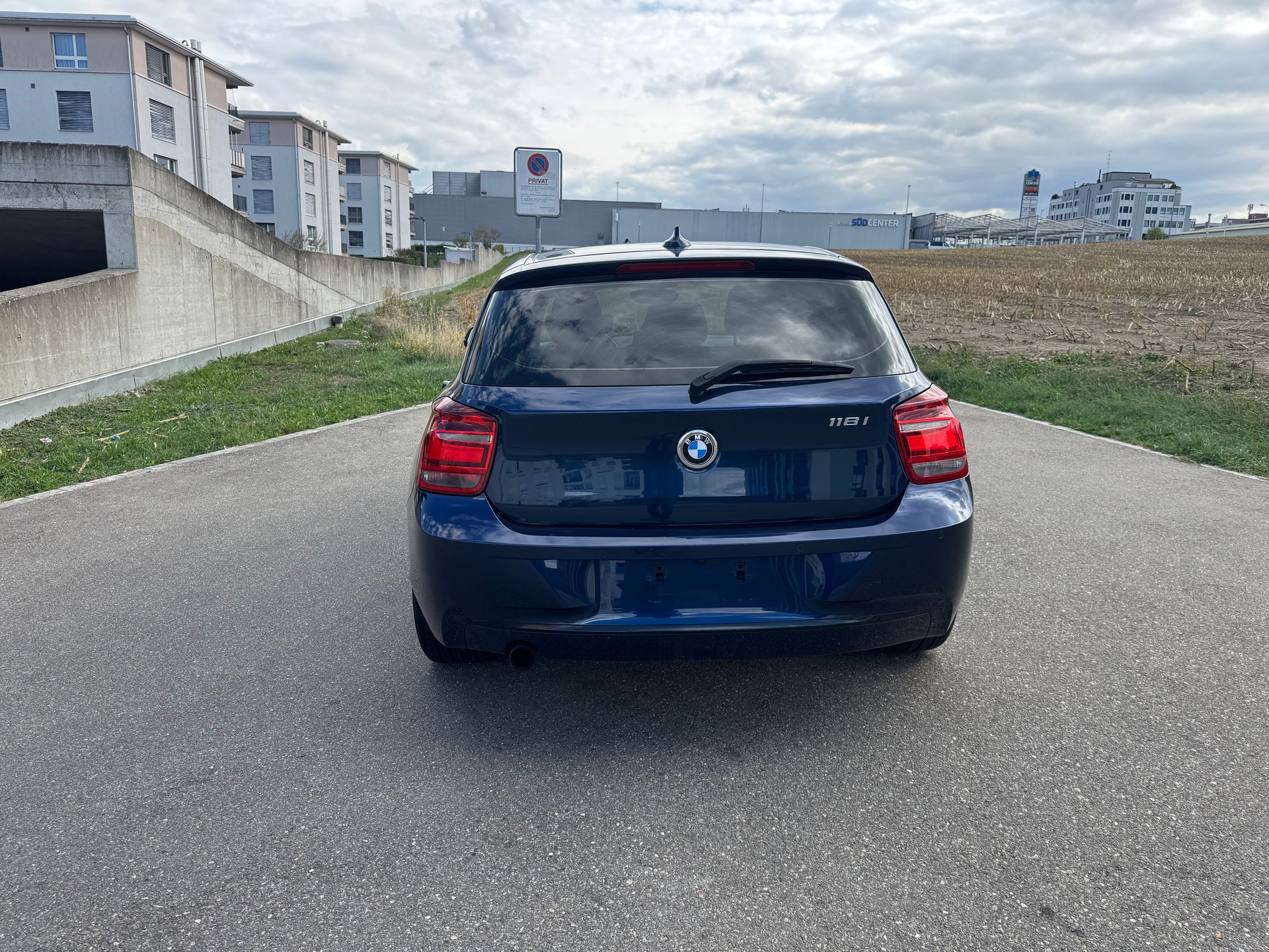 BMW 118i Urban Line Steptronic-image-5