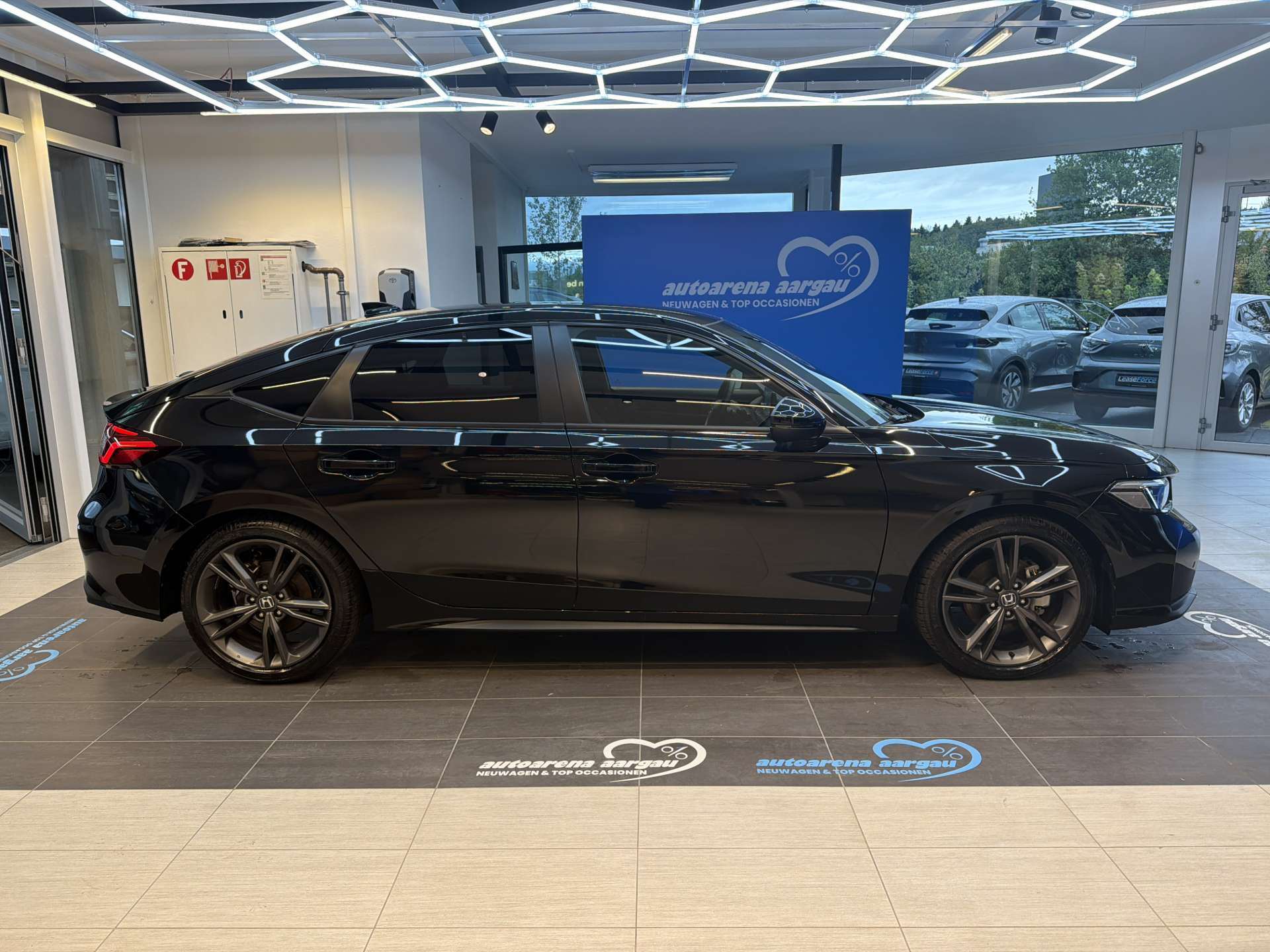 HONDA Civic 2.0 i-MMD HEV Sport Automat-image-11