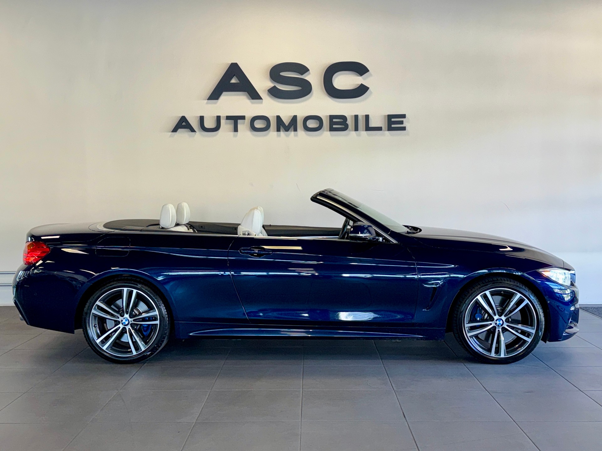 BMW 435i Cabriolet xDrive M Sport Steptronic *Individual*-image-1