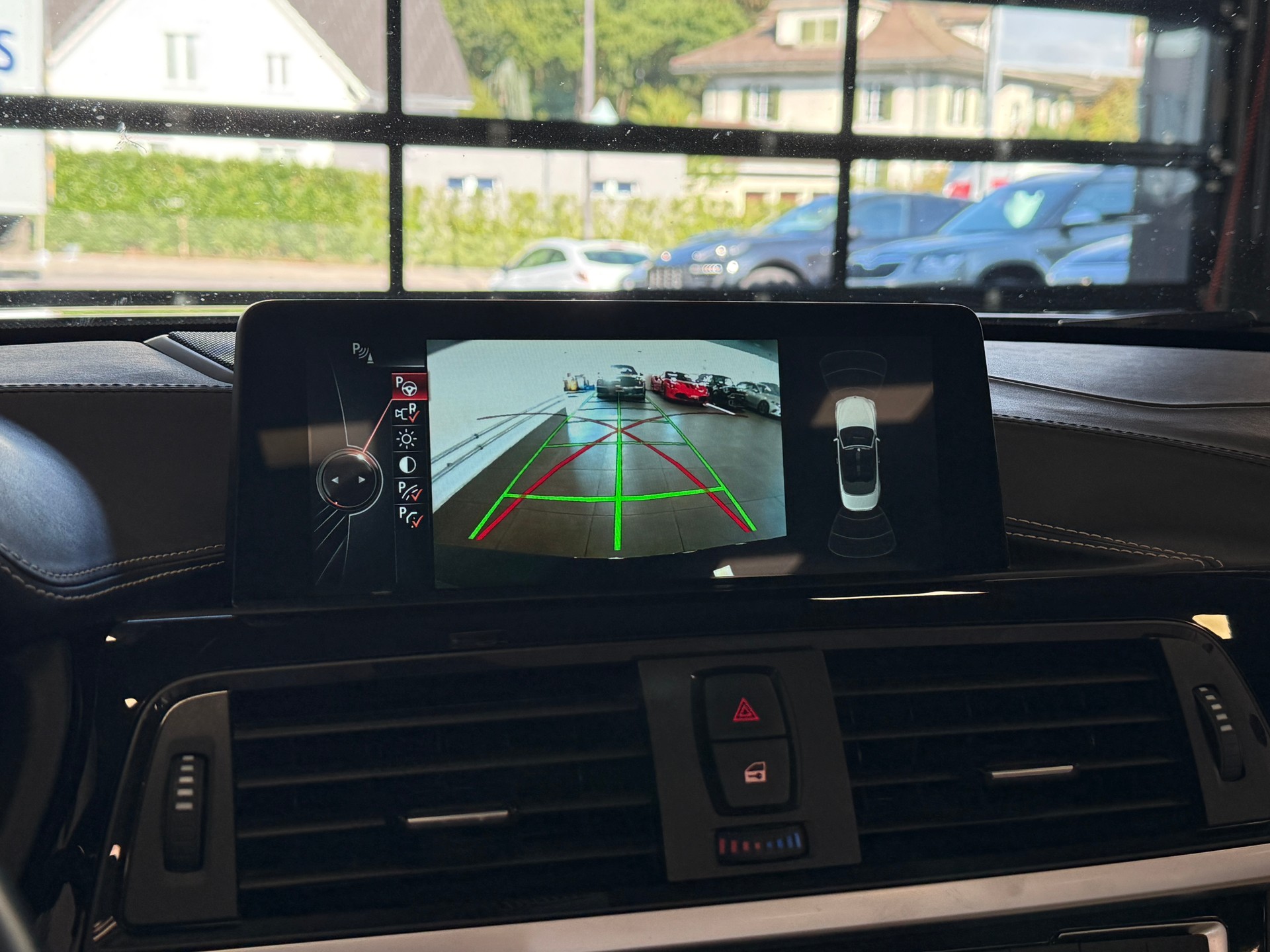 BMW 435i Cabriolet xDrive M Sport Steptronic *Individual*-image-7
