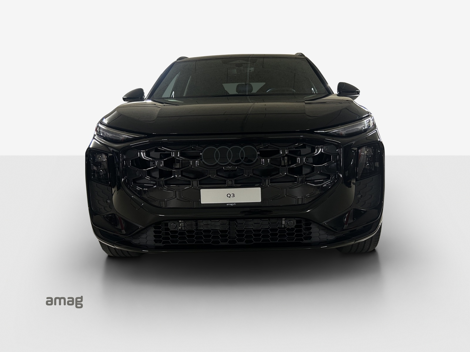 AUDI Q3 SUV e-hybrid 200 kW S tronig-image-6