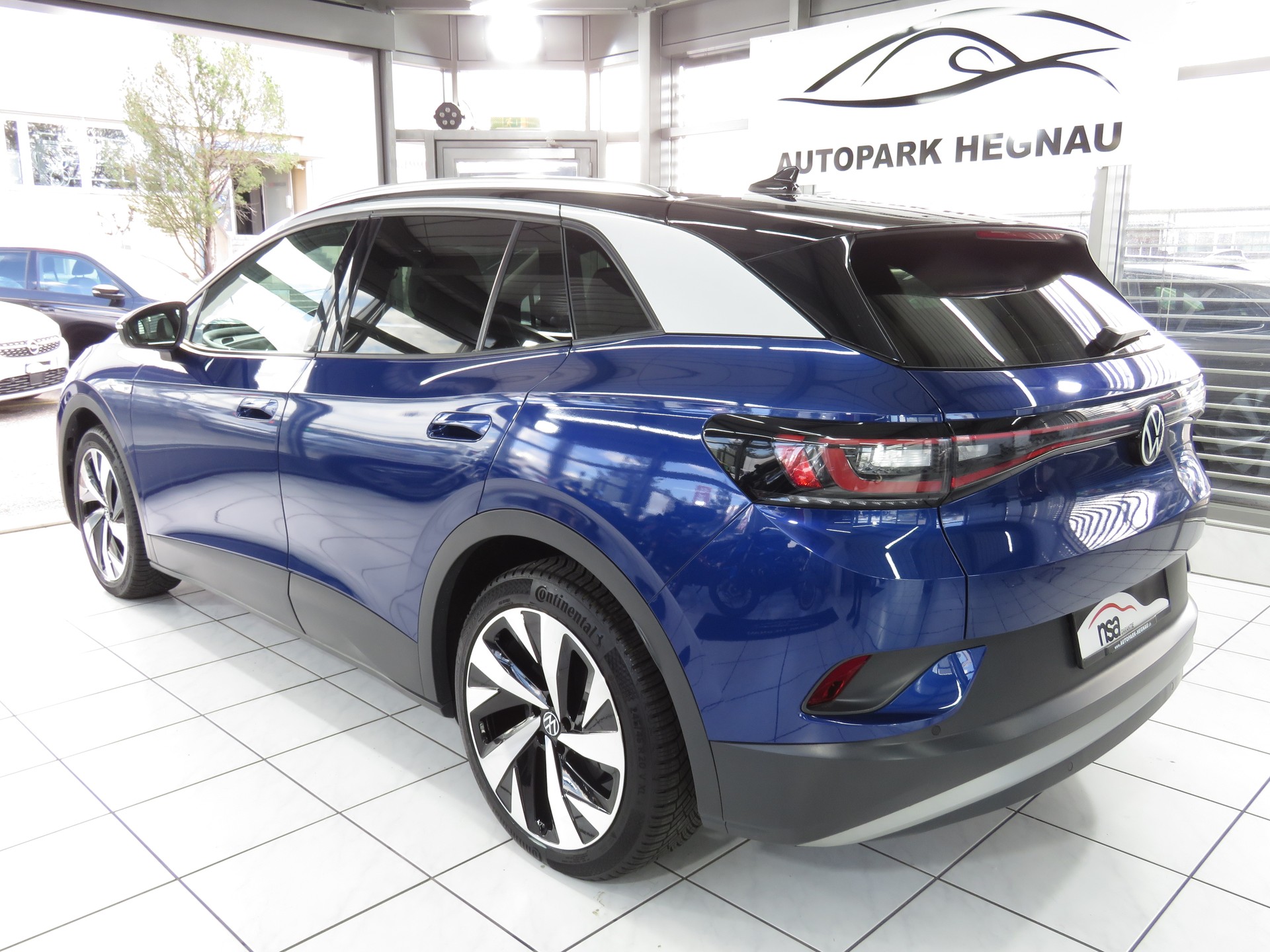 VW ID.4 Pro Performance 77 kWh 1ST "Automat" (RW 487 km)-image-5
