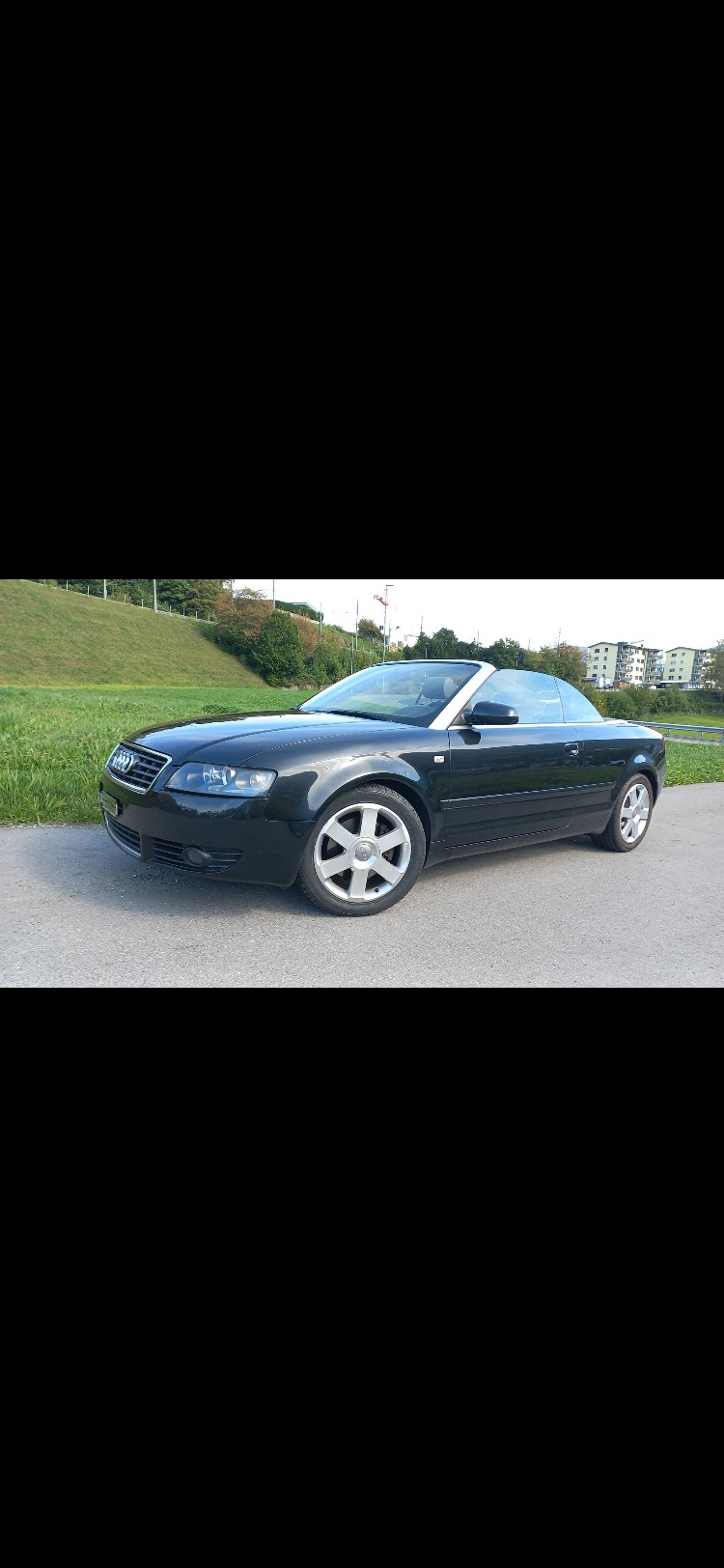 AUDI A4 Cabriolet 2.4 V6-image-0