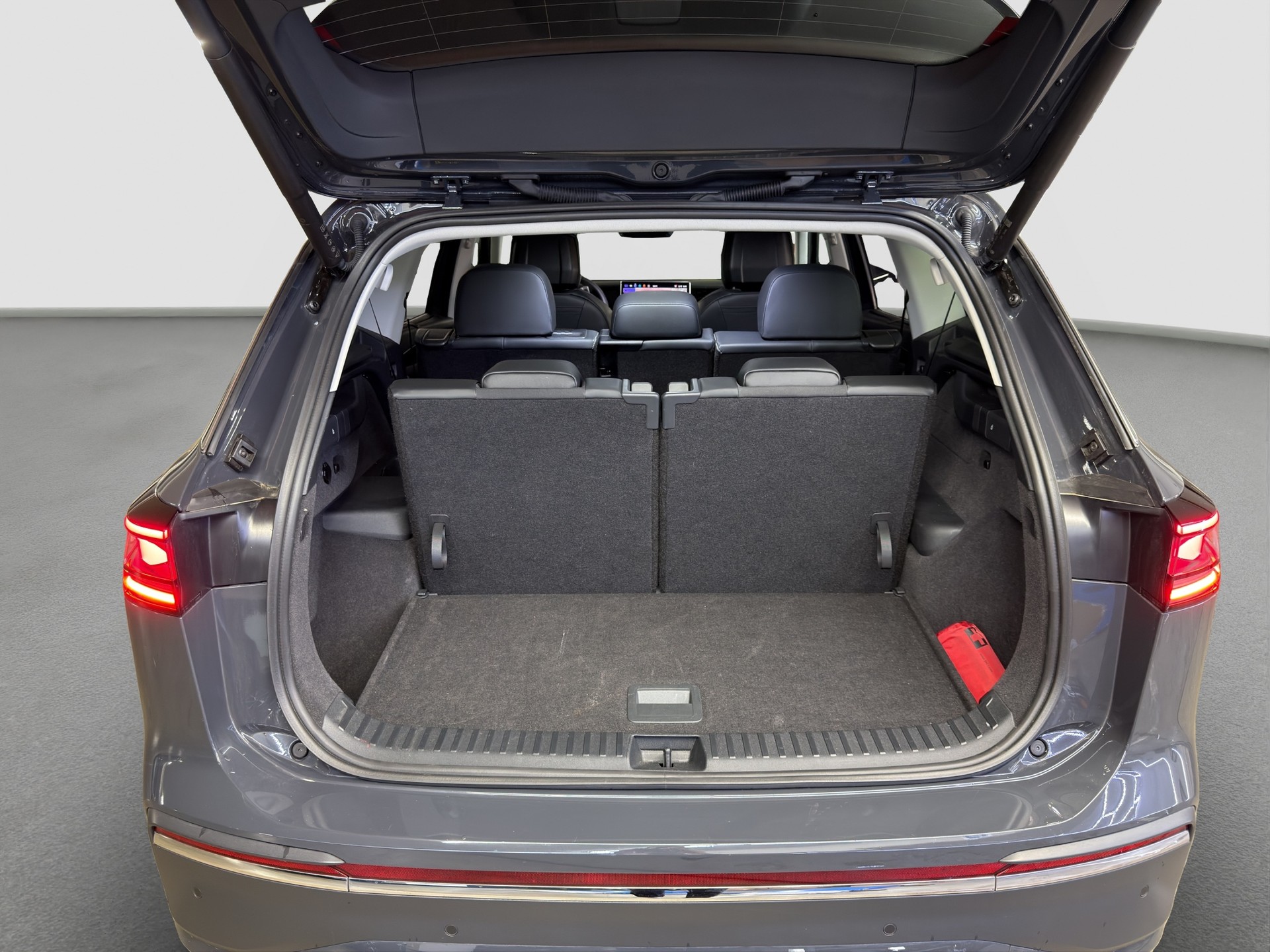 VW Tayron 2.0 TDI SCR Elegance 4Motion DSG-image-35