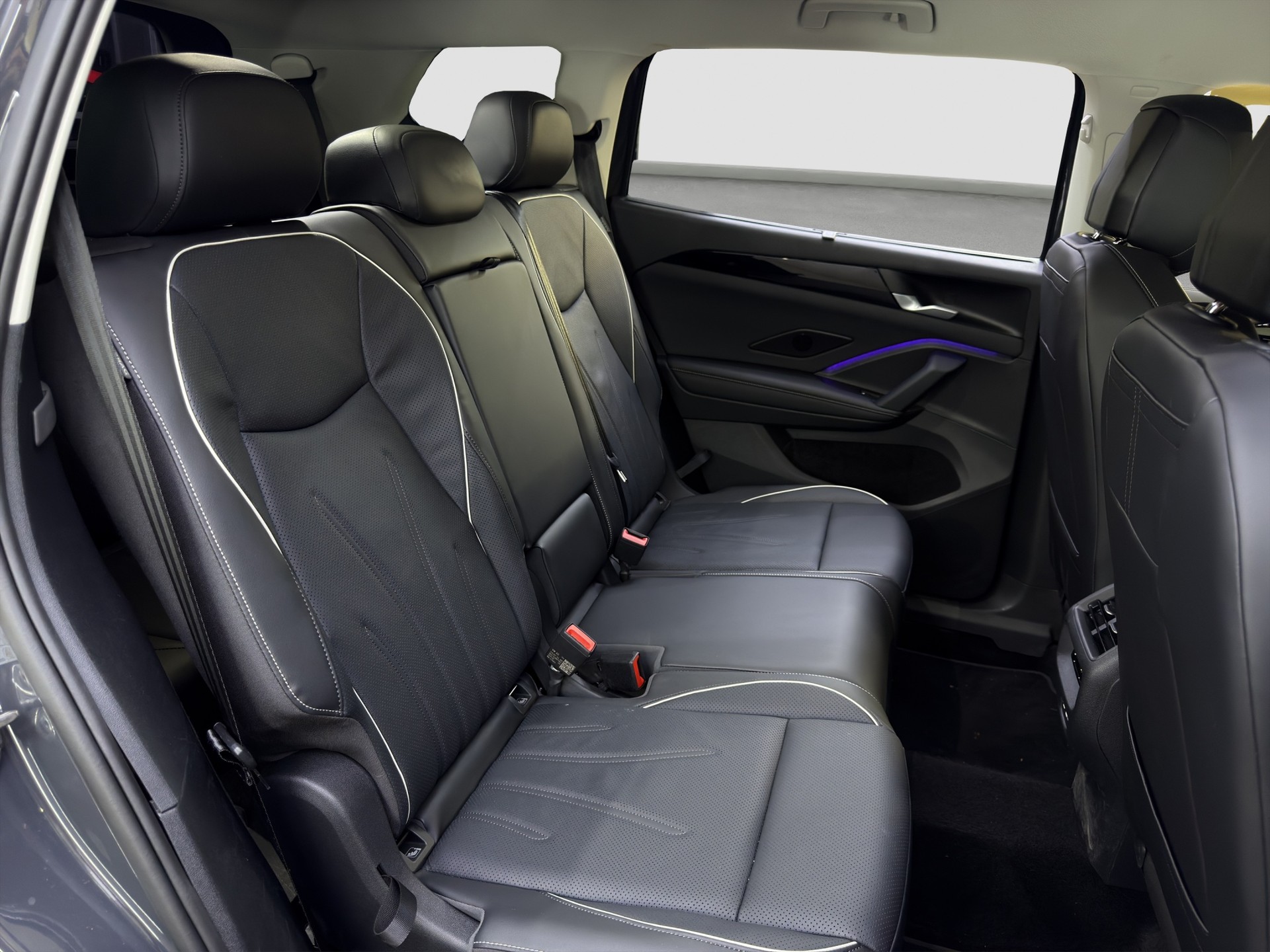 VW Tayron 2.0 TDI SCR Elegance 4Motion DSG-image-15