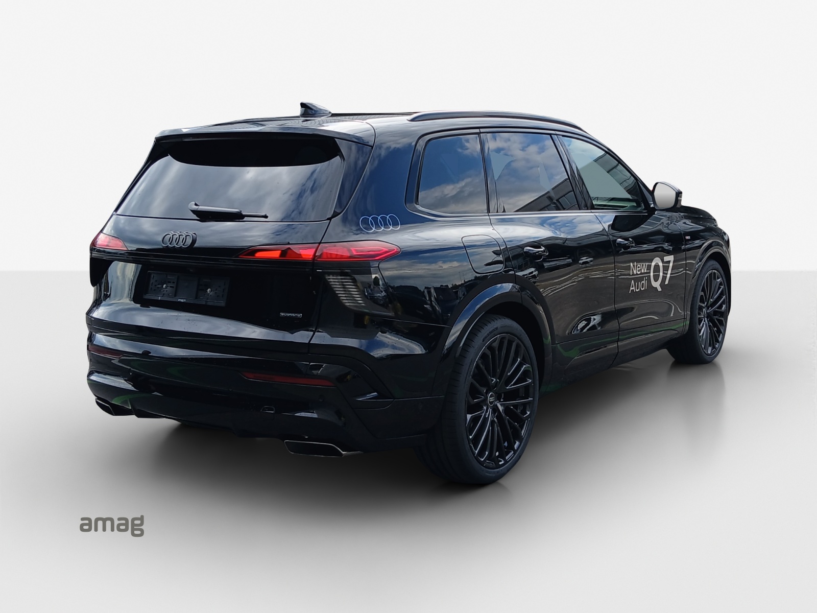 AUDI Q7 SUV TDI quattro 220 kW-image-10