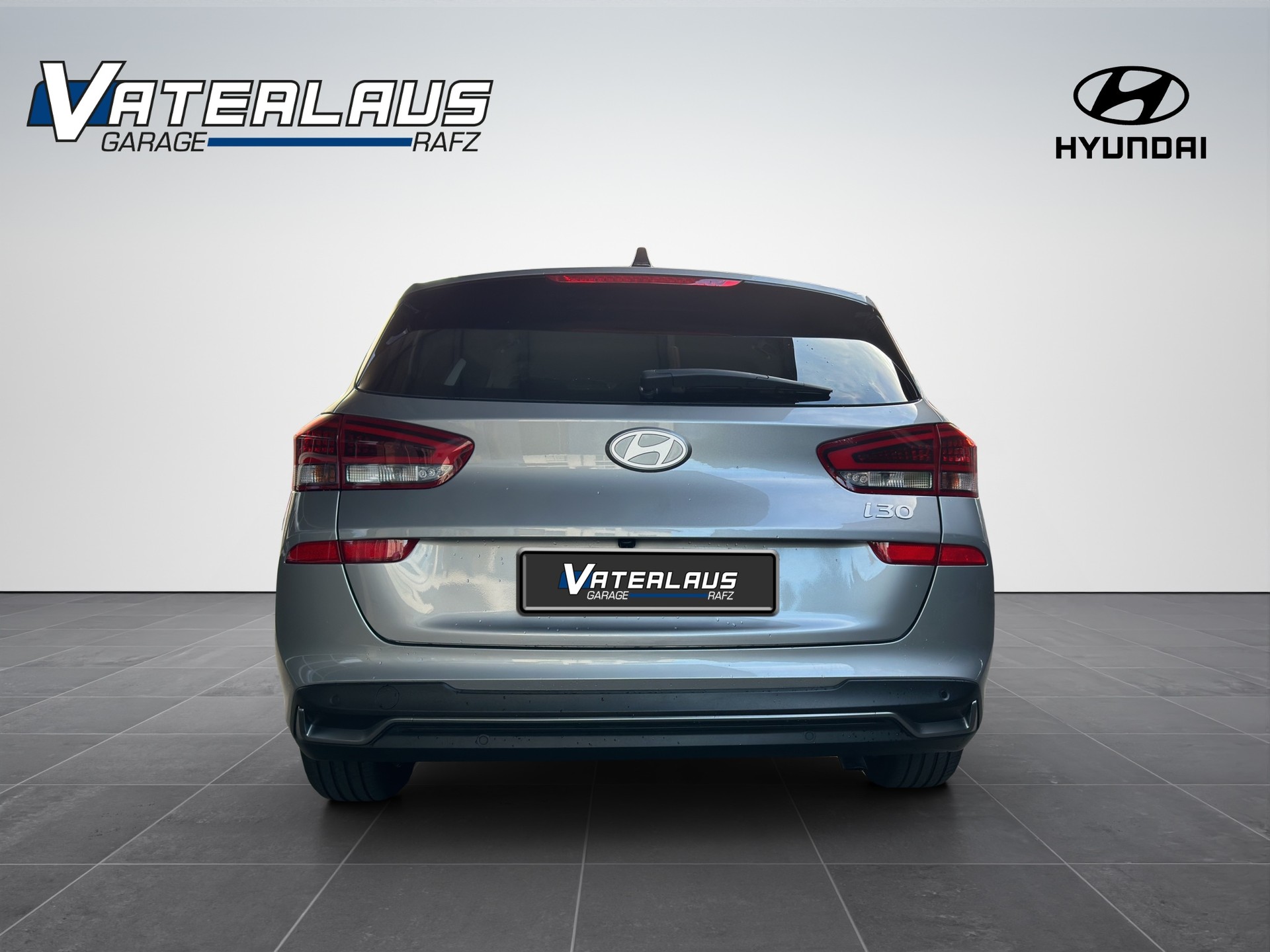 HYUNDAI i30 Wagon 1.5 T-GDi Amplia 48V MH DCT-image-5
